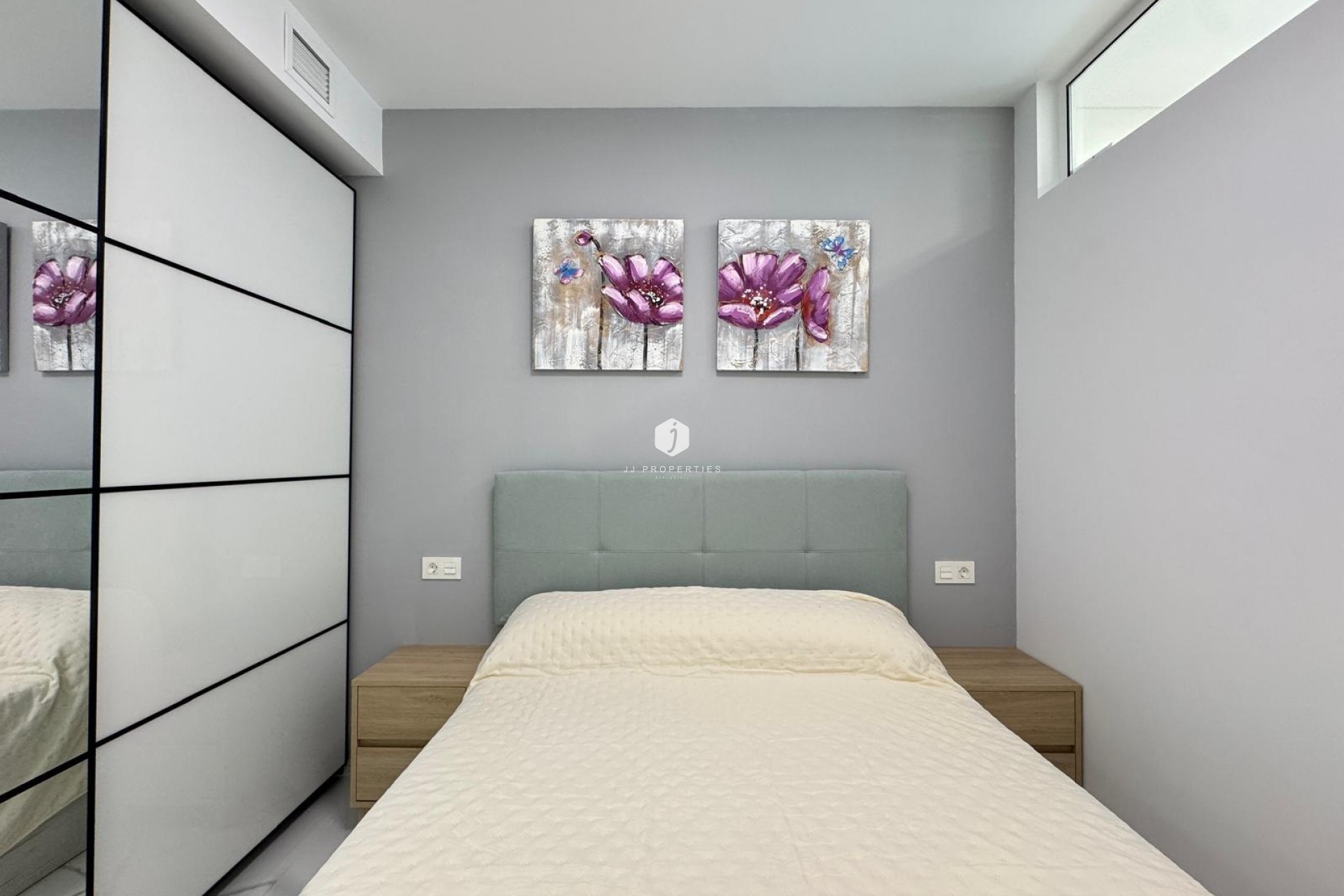 Resale - Apartment / flat -
Torrevieja - Estacion de autobuses