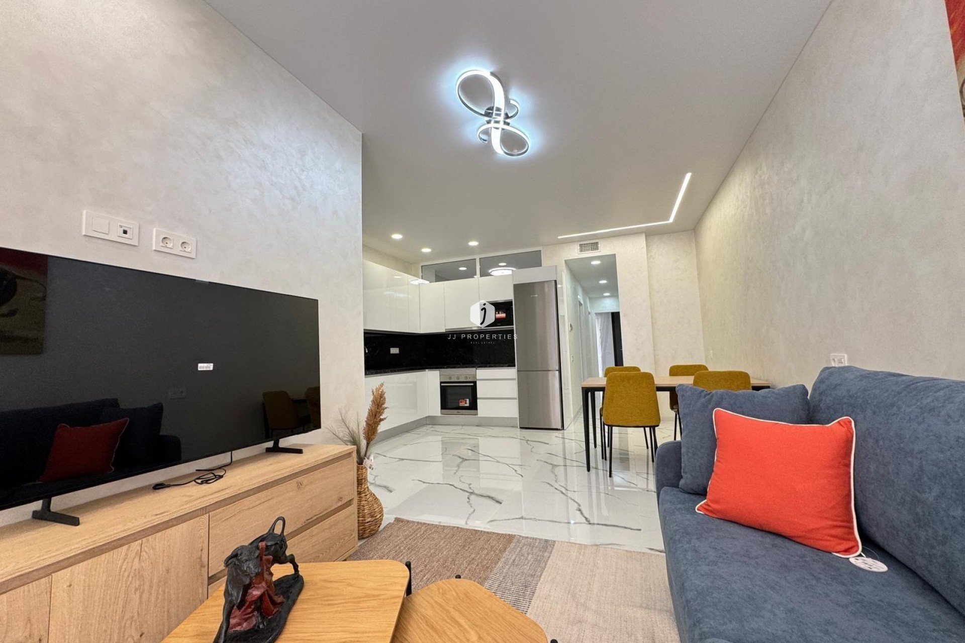 Resale - Apartment / flat -
Torrevieja - Estacion de autobuses