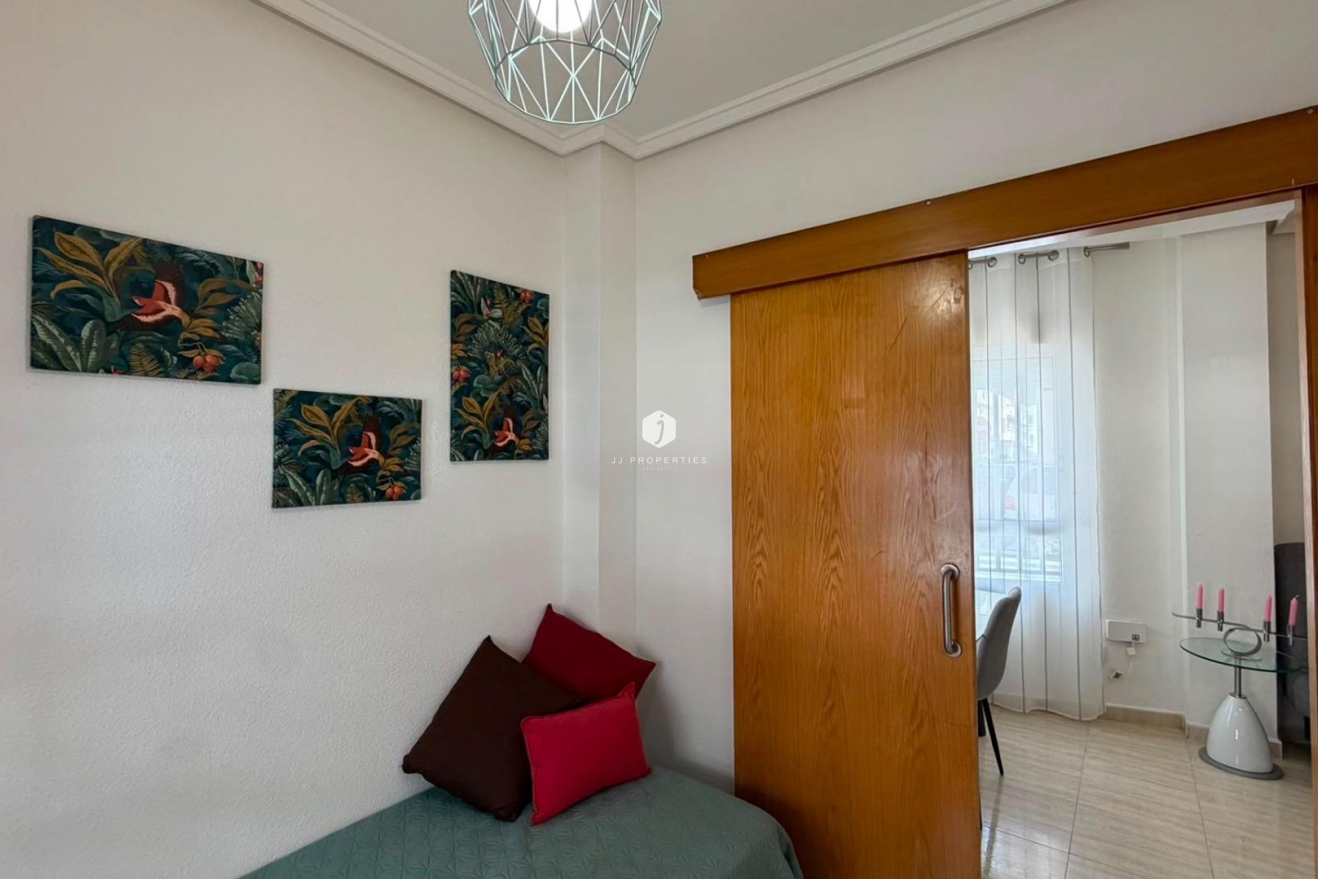 Resale - Apartment / flat -
Torrevieja - Estacion de autobuses