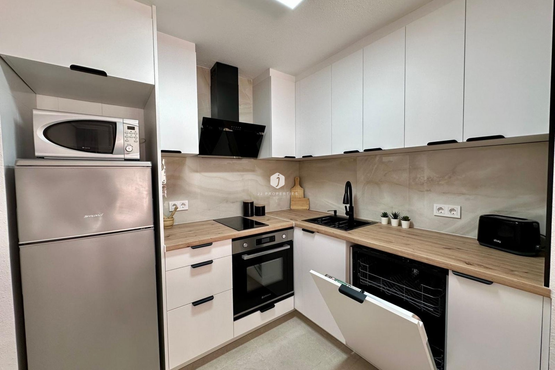 Resale - Apartment / flat -
Torrevieja - Estacion de autobuses