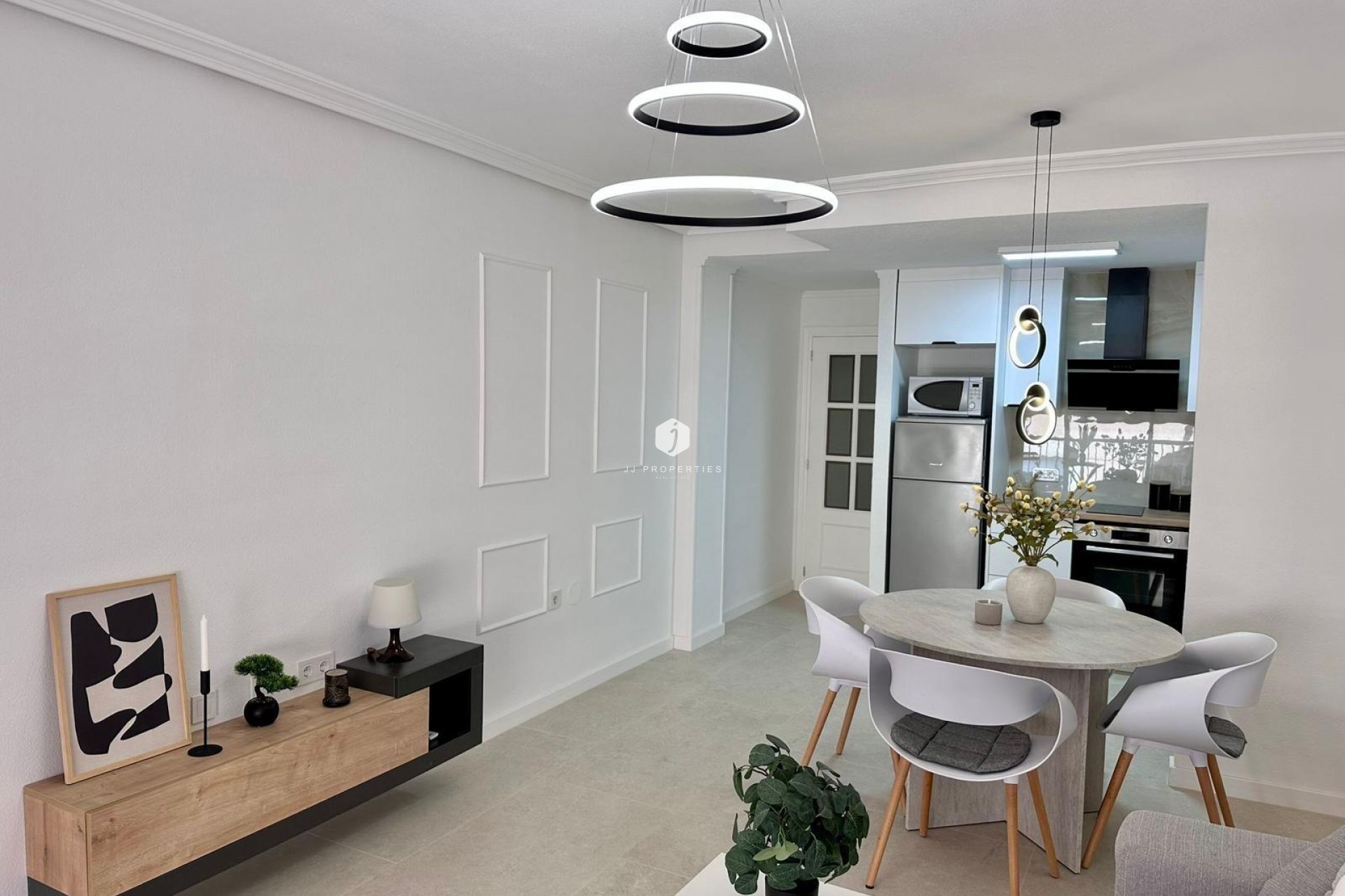 Resale - Apartment / flat -
Torrevieja - Estacion de autobuses