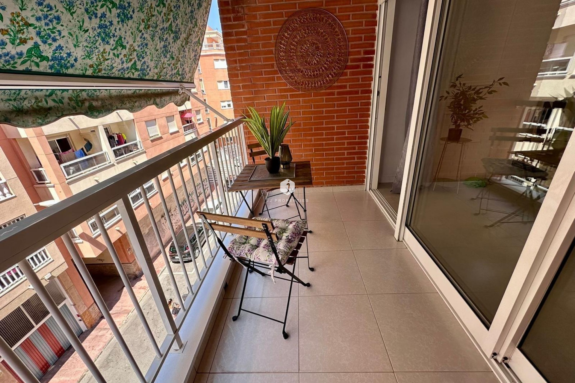Resale - Apartment / flat -
Torrevieja - Estacion de autobuses