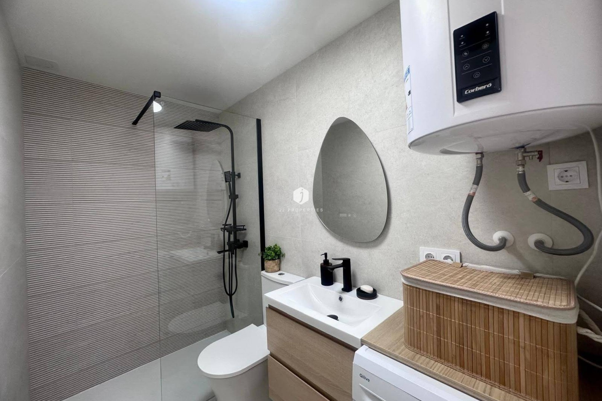 Resale - Apartment / flat -
Torrevieja - Estacion de autobuses