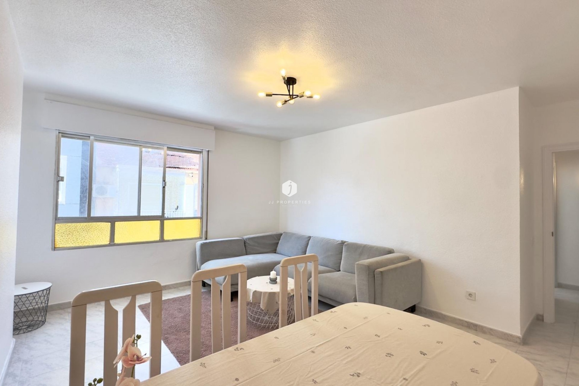 Resale - Apartment / flat -
Torrevieja - Estacion de autobuses