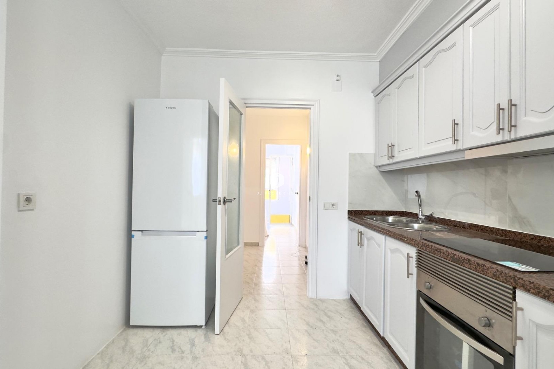 Resale - Apartment / flat -
Torrevieja - Estacion de autobuses