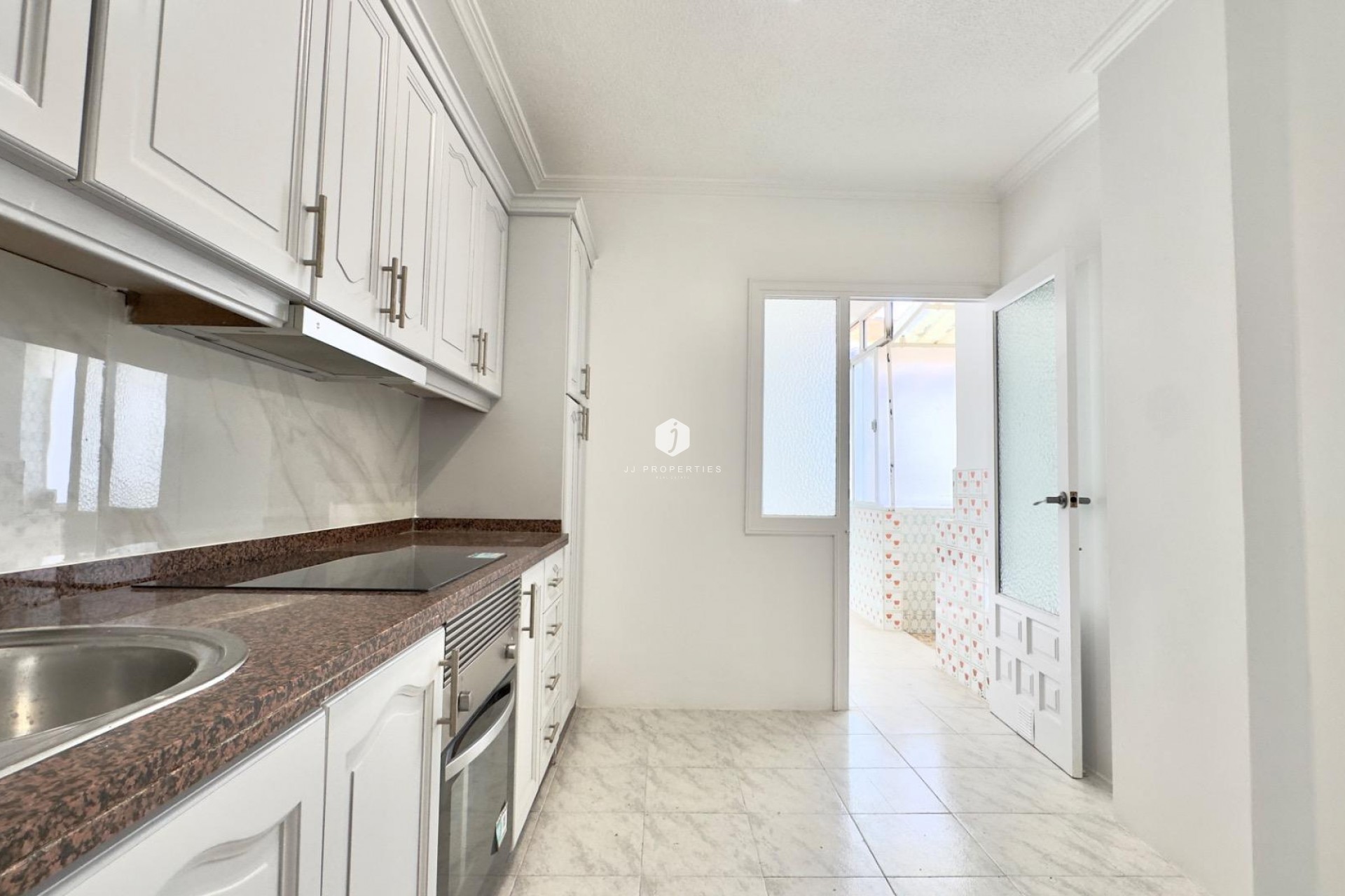 Resale - Apartment / flat -
Torrevieja - Estacion de autobuses