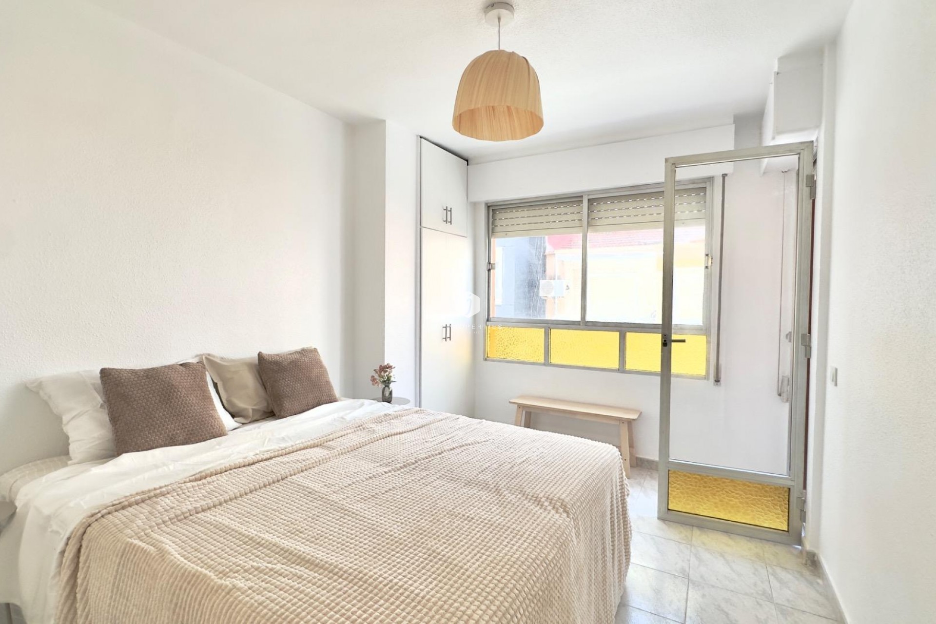 Resale - Apartment / flat -
Torrevieja - Estacion de autobuses