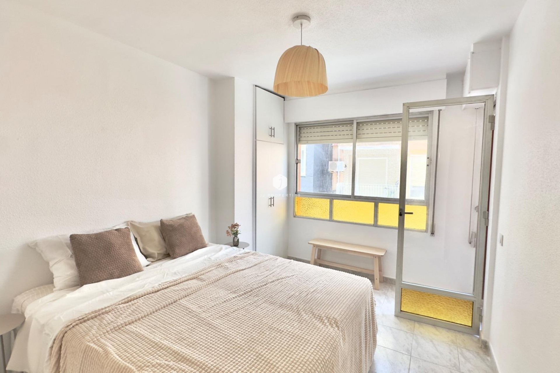 Resale - Apartment / flat -
Torrevieja - Estacion de autobuses