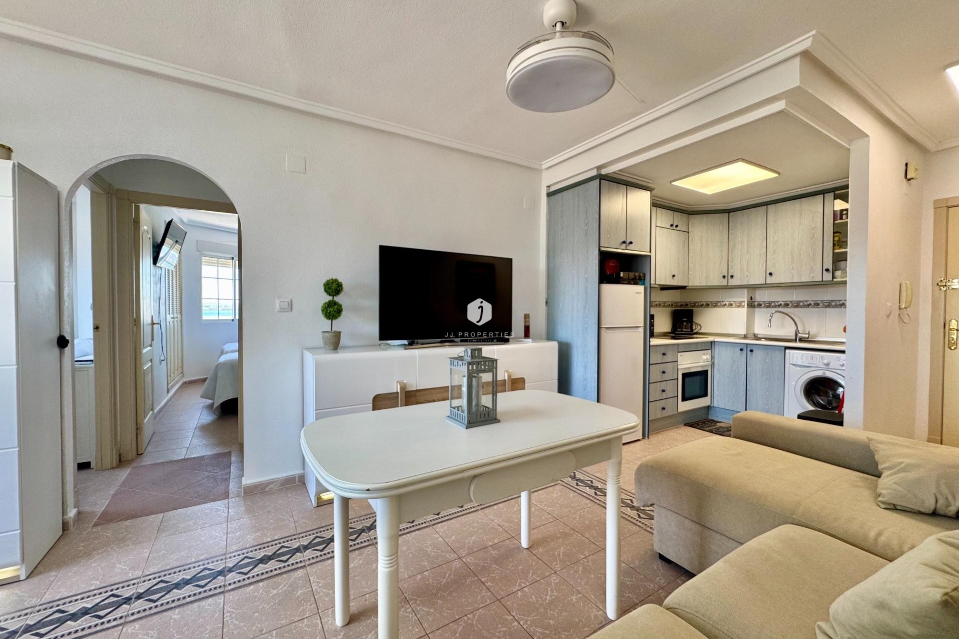 Resale - Apartment / flat -
Torrevieja - Gaspar Perrelló