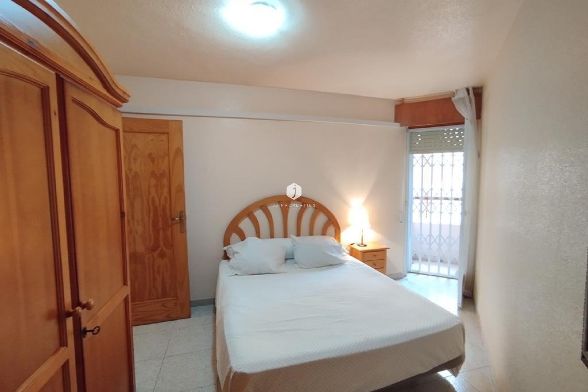 Resale - Apartment / flat -
Torrevieja - HABANERAS PLAZA SANTA MARIA