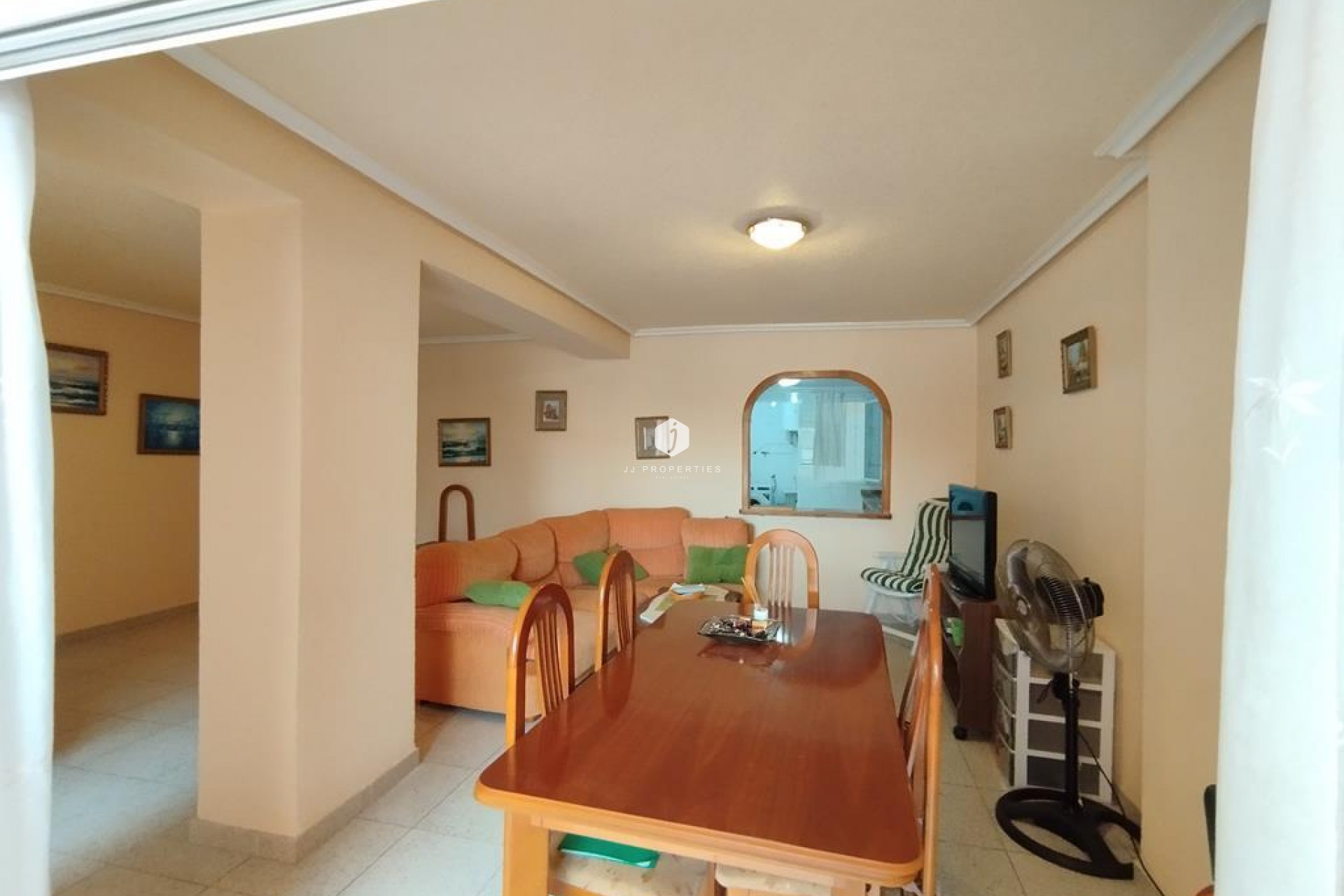 Resale - Apartment / flat -
Torrevieja - HABANERAS PLAZA SANTA MARIA