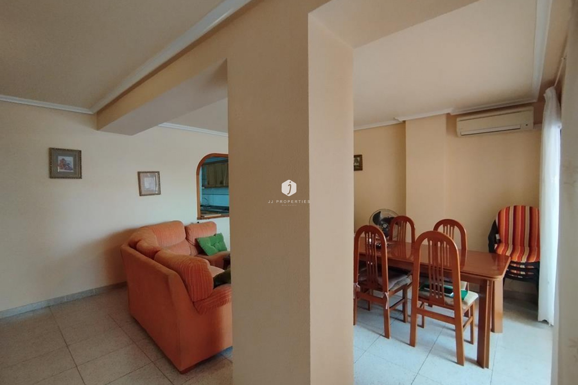 Resale - Apartment / flat -
Torrevieja - HABANERAS PLAZA SANTA MARIA
