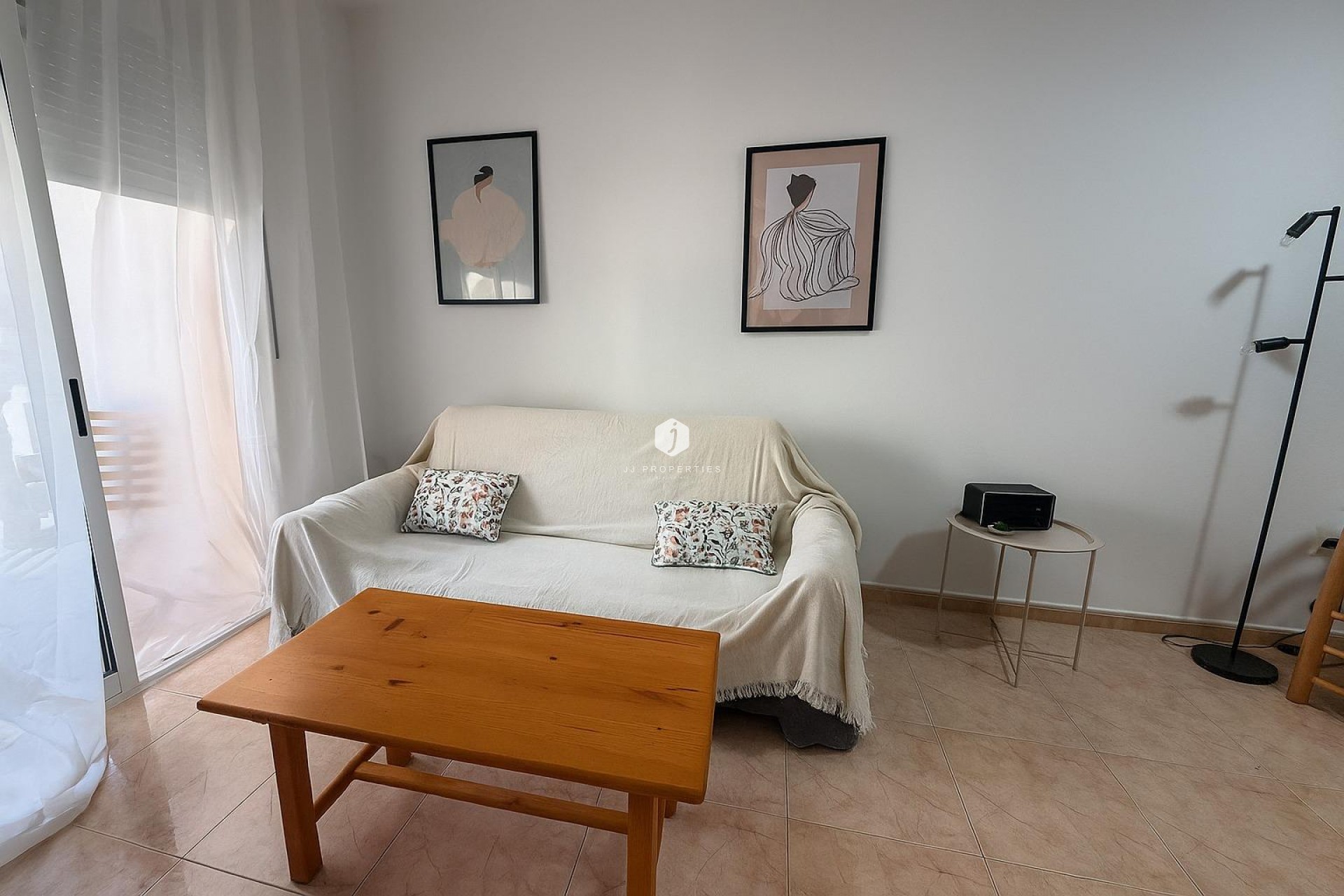 Resale - Apartment / flat -
Torrevieja - Habaneras