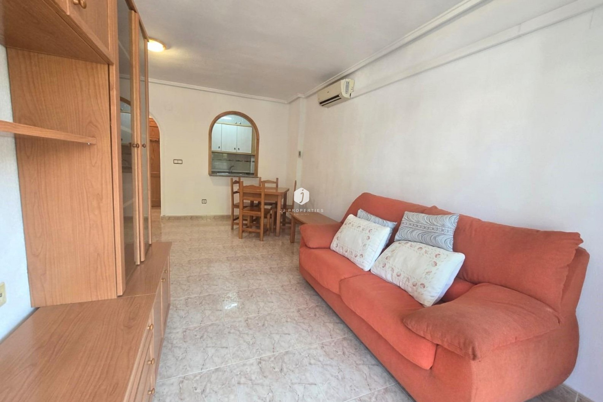 Resale - Apartment / flat -
Torrevieja - Habaneras