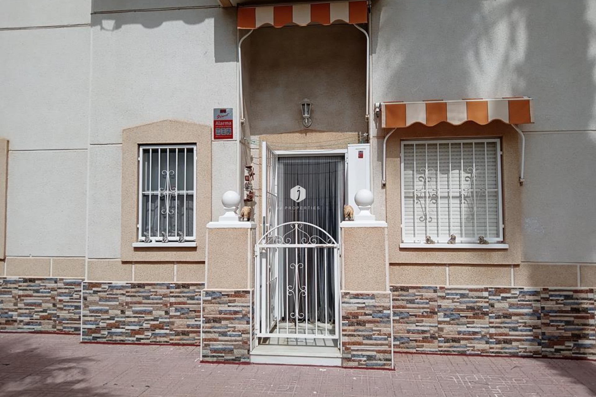 Resale - Apartment / flat -
Torrevieja - LA LOMA