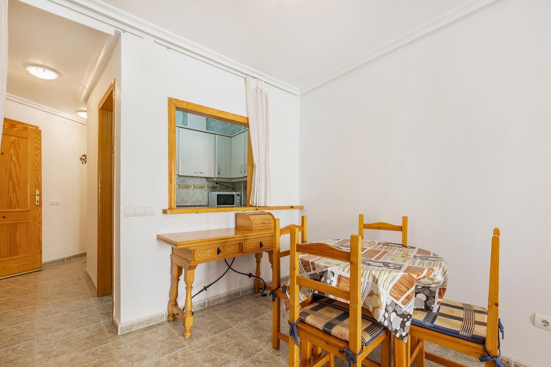 Resale - Apartment / flat -
Torrevieja - La Mata Pueblo