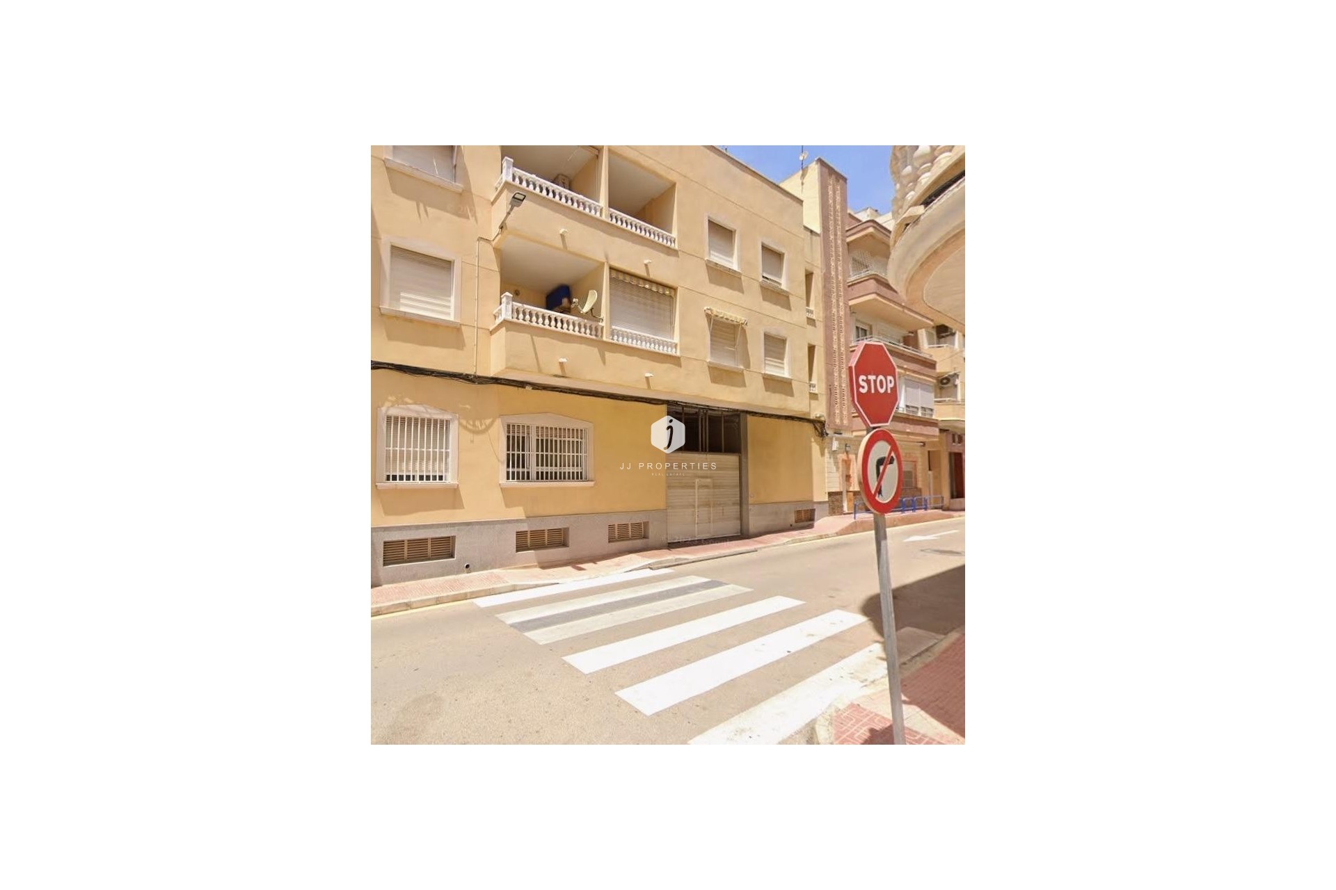 Resale - Apartment / flat -
Torrevieja - La Mata Pueblo