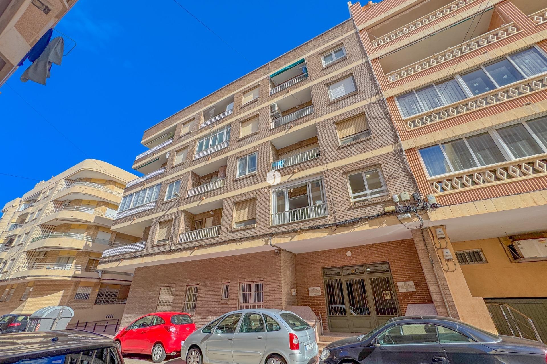 Resale - Apartment / flat -
Torrevieja - La Mata Pueblo