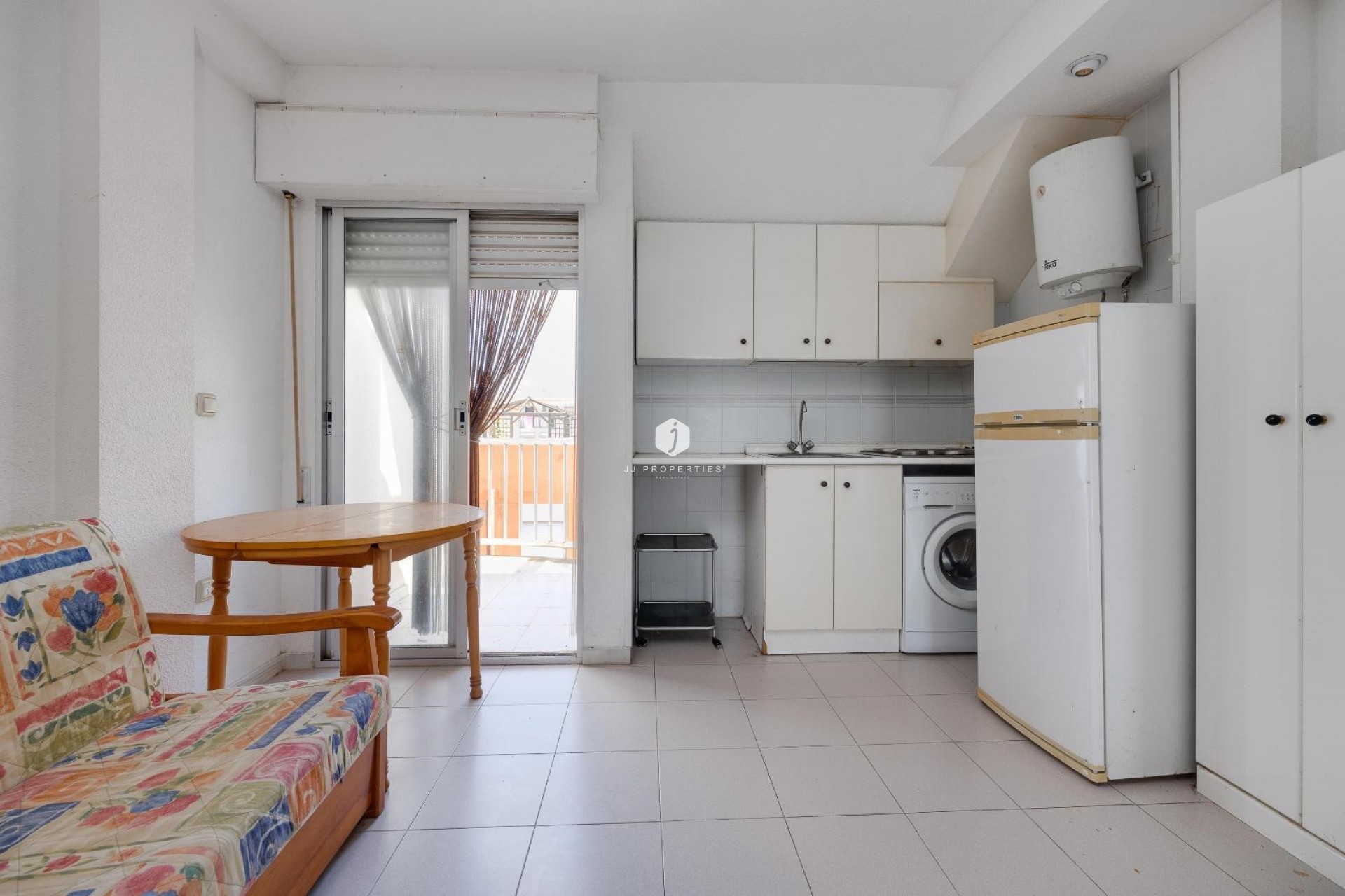 Resale - Apartment / flat -
Torrevieja - La Mata Pueblo