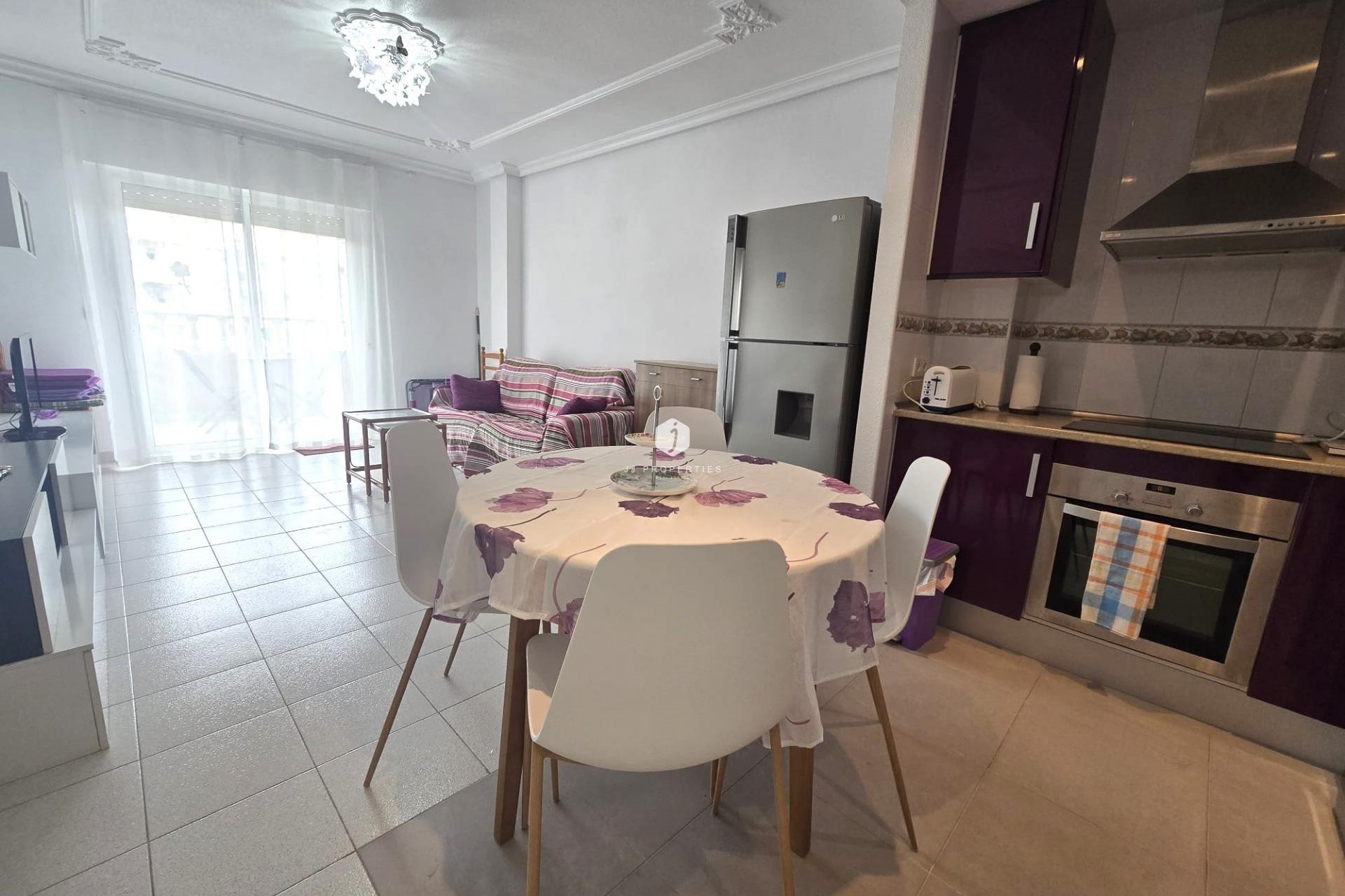 Resale - Apartment / flat -
Torrevieja - La Mata Pueblo