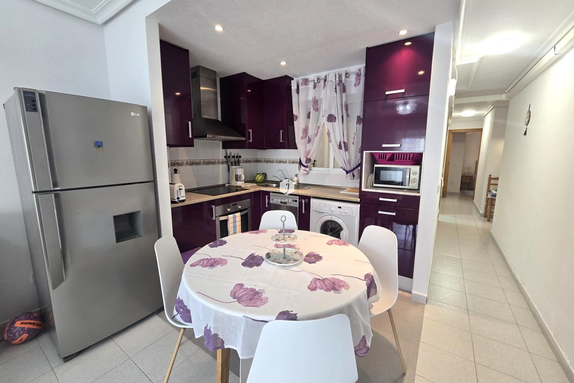 Resale - Apartment / flat -
Torrevieja - La Mata Pueblo