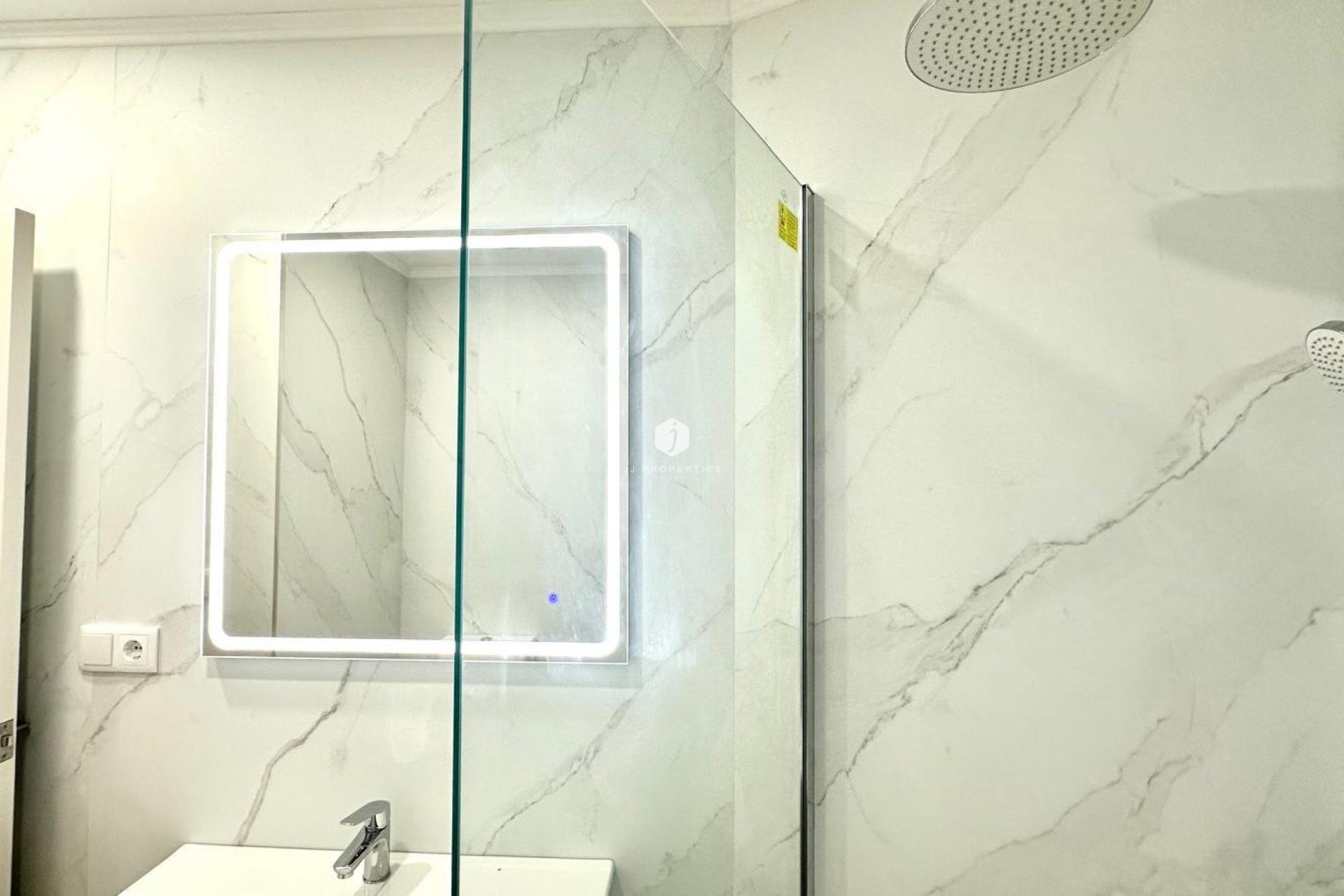 Resale - Apartment / flat -
Torrevieja - La Mata Pueblo