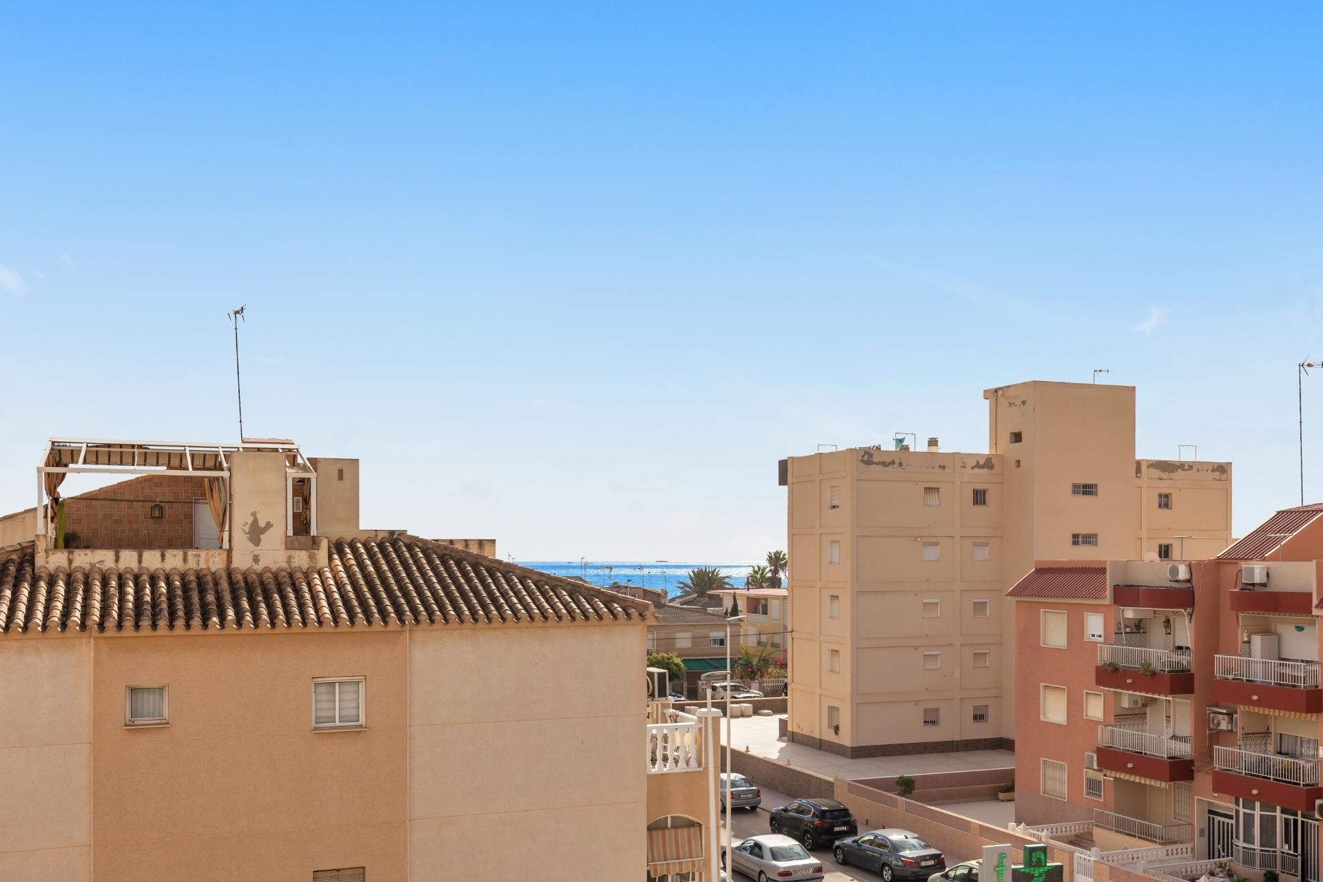 Resale - Apartment / flat -
Torrevieja - La Mata