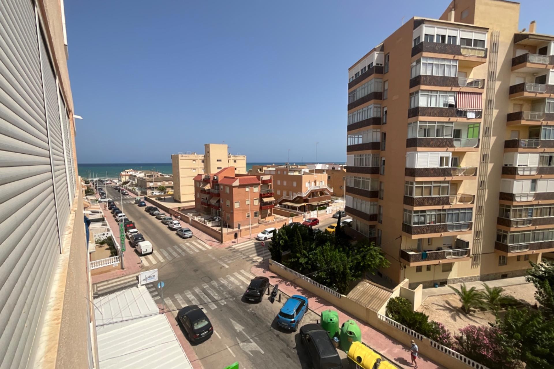 Resale - Apartment / flat -
Torrevieja - La Mata