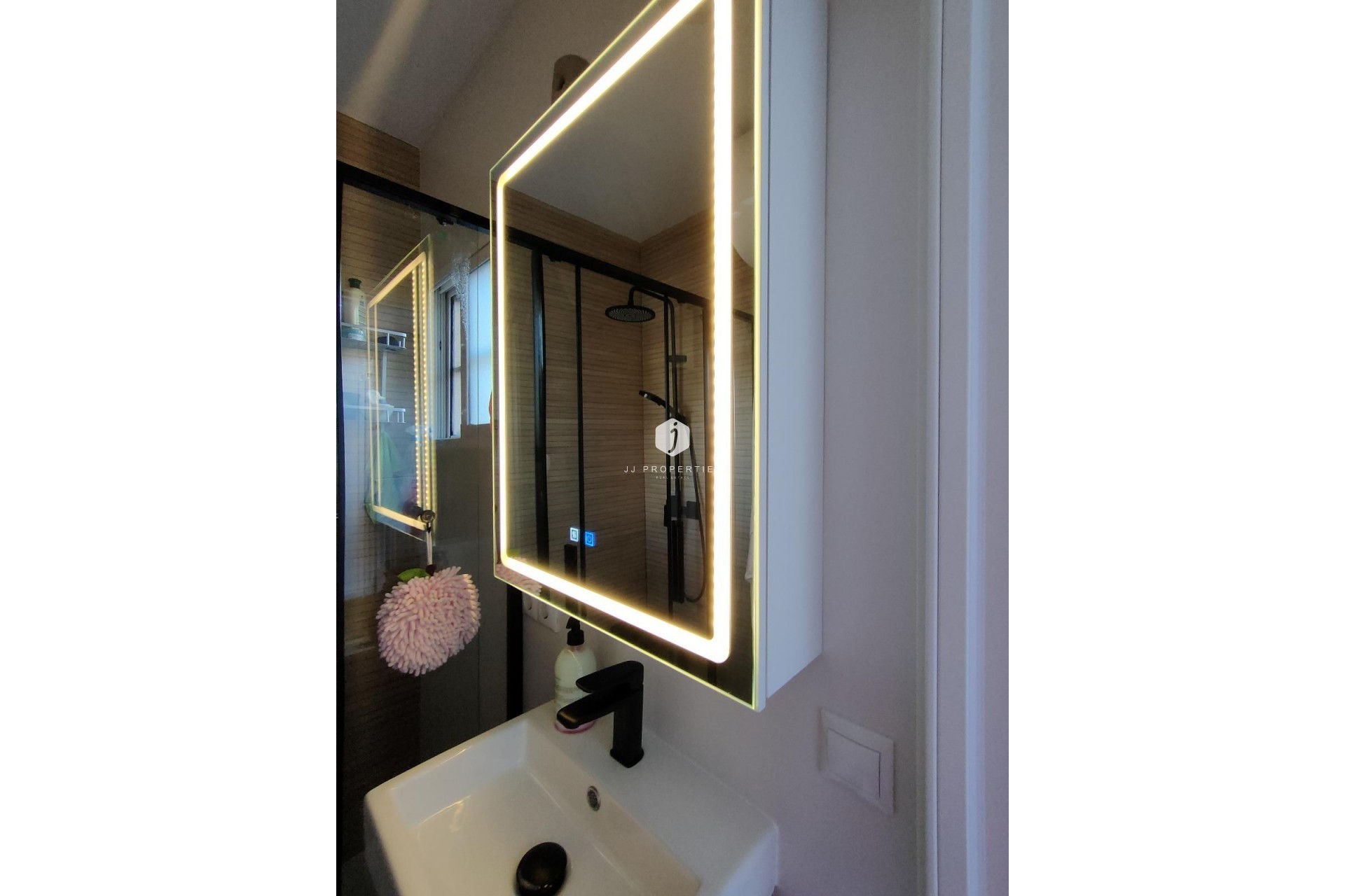 Resale - Apartment / flat -
Torrevieja - La Mata