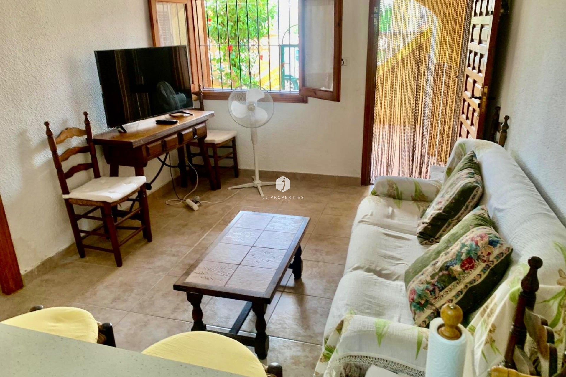 Resale - Apartment / flat -
Torrevieja - La Mata