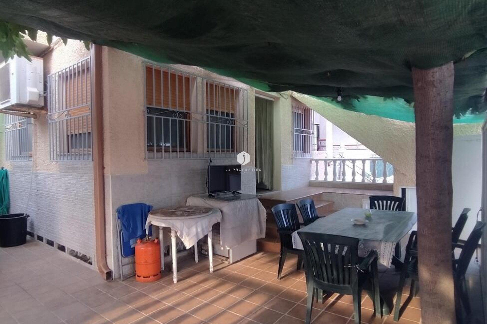 Resale - Apartment / flat -
Torrevieja - La Mata