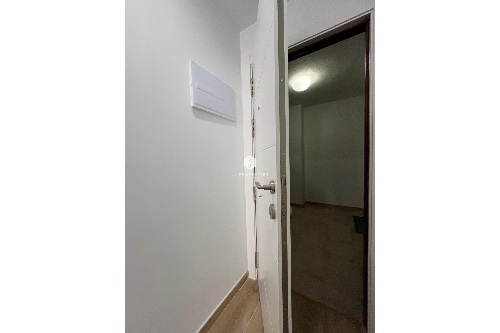 Resale - Apartment / flat -
Torrevieja - La Mata
