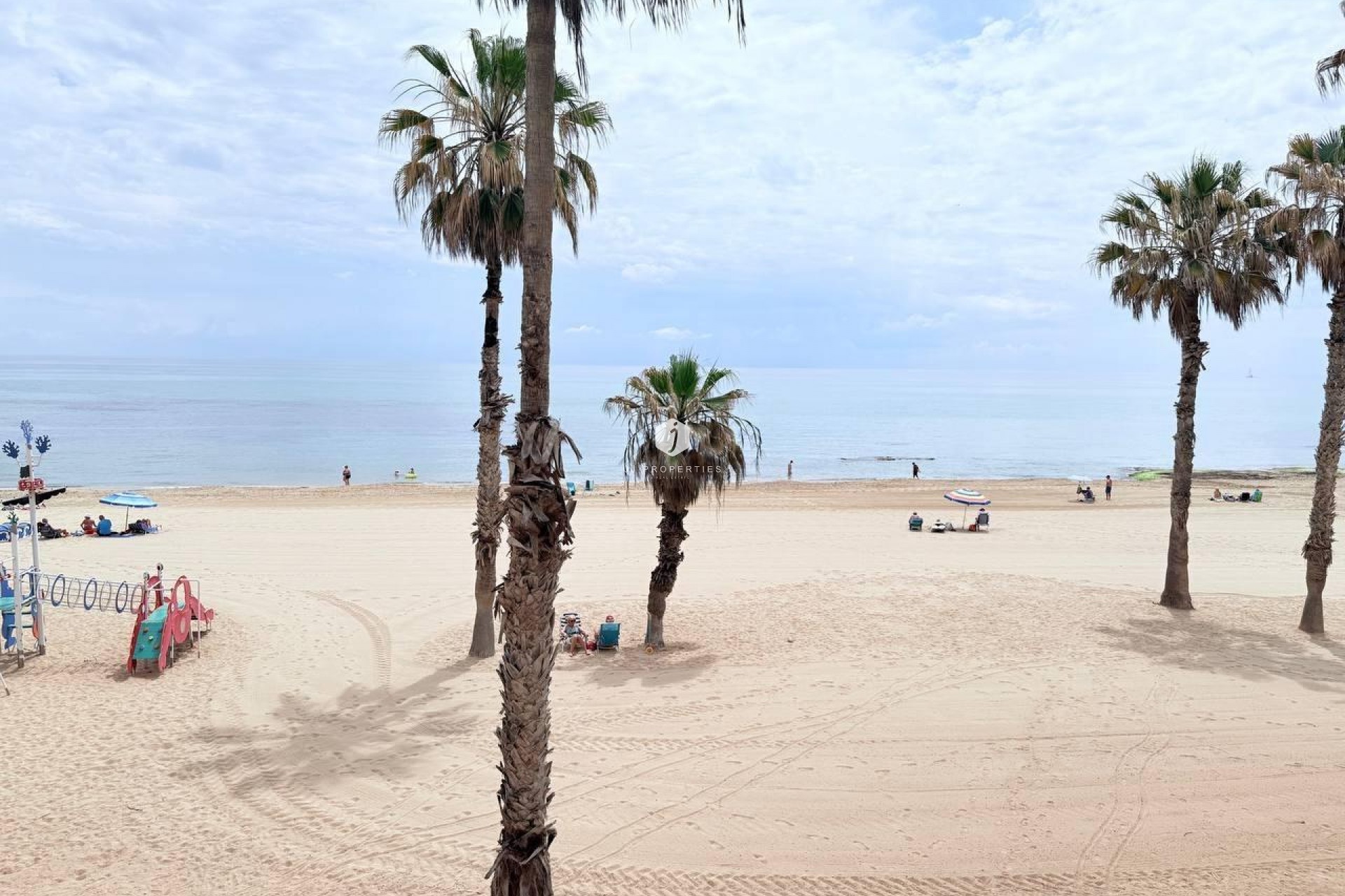 Resale - Apartment / flat -
Torrevieja - La Mata