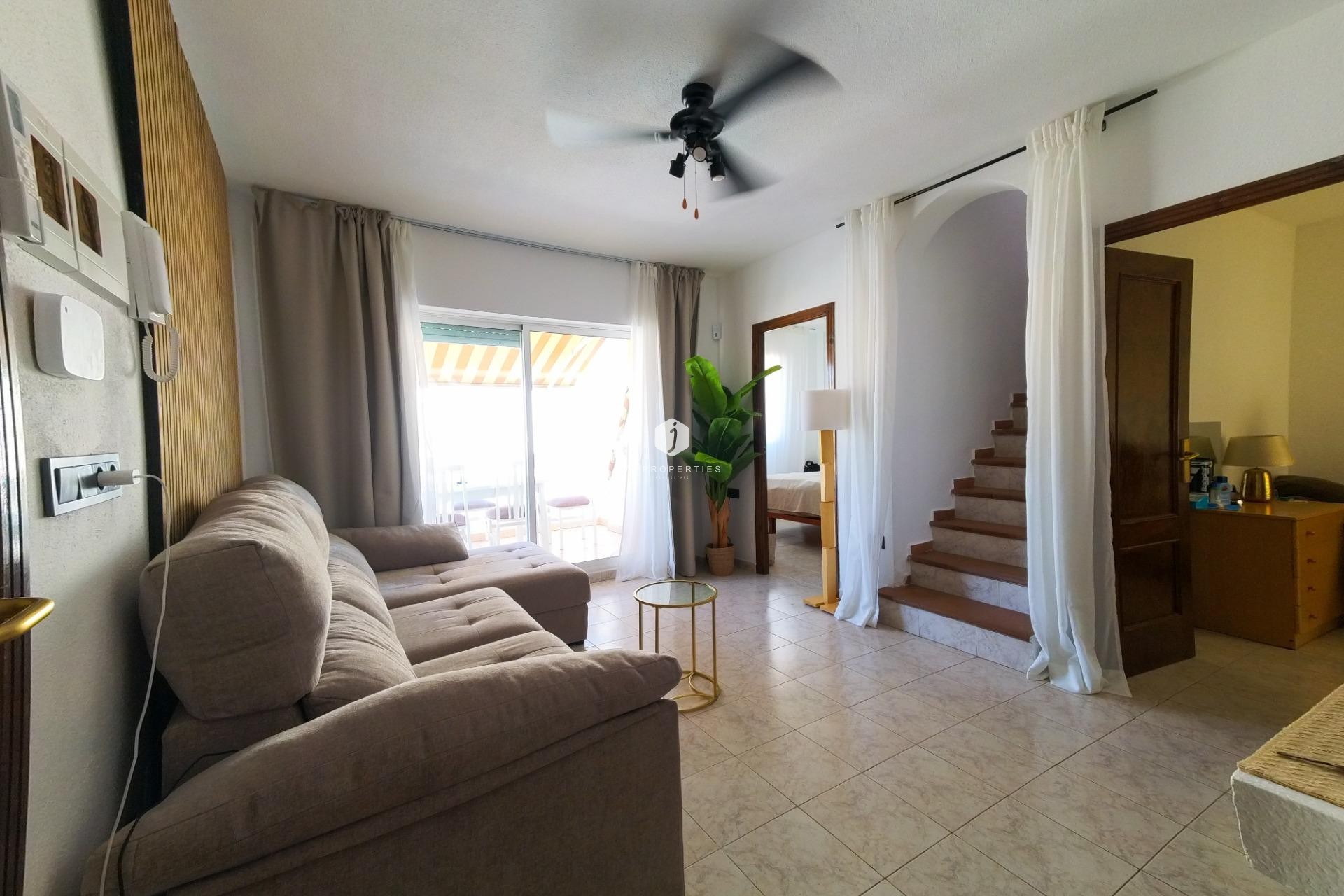 Resale - Apartment / flat -
Torrevieja - La Mata