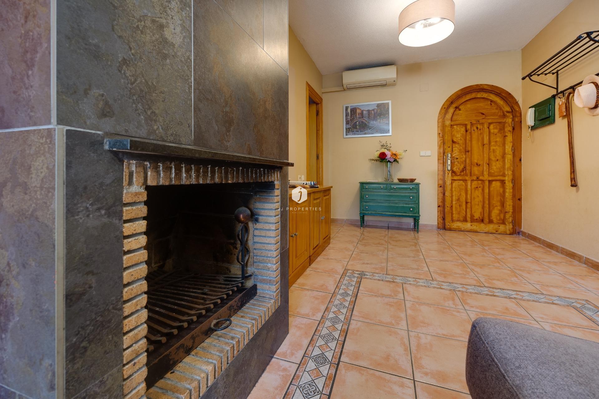 Resale - Apartment / flat -
Torrevieja - La Mata