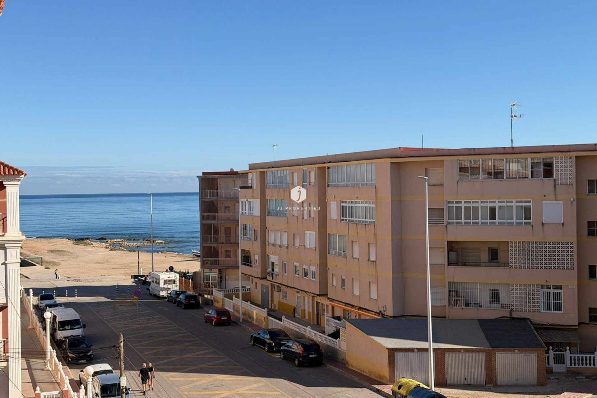 Resale - Apartment / flat -
Torrevieja - La Mata
