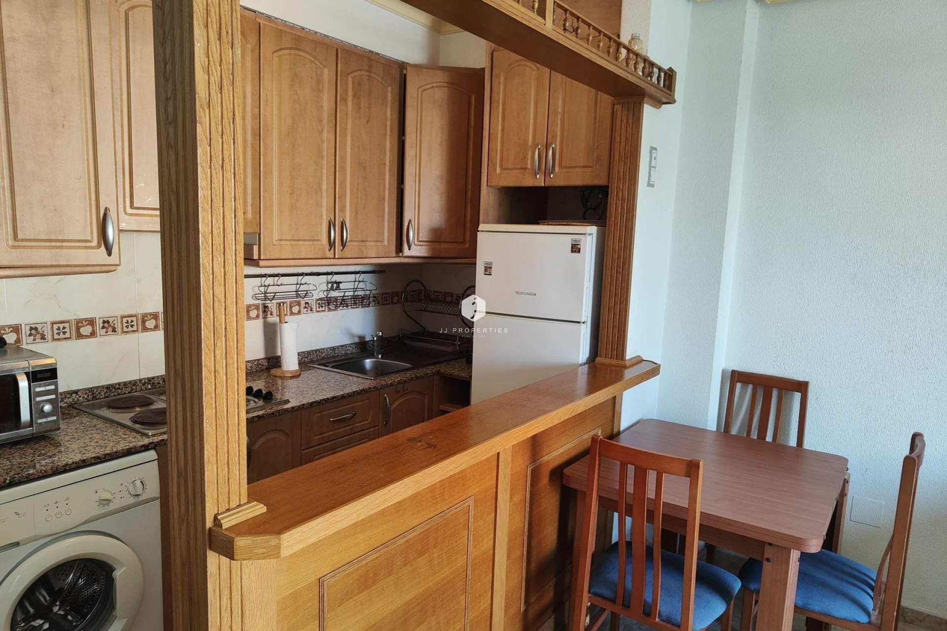 Resale - Apartment / flat -
Torrevieja - La Mata