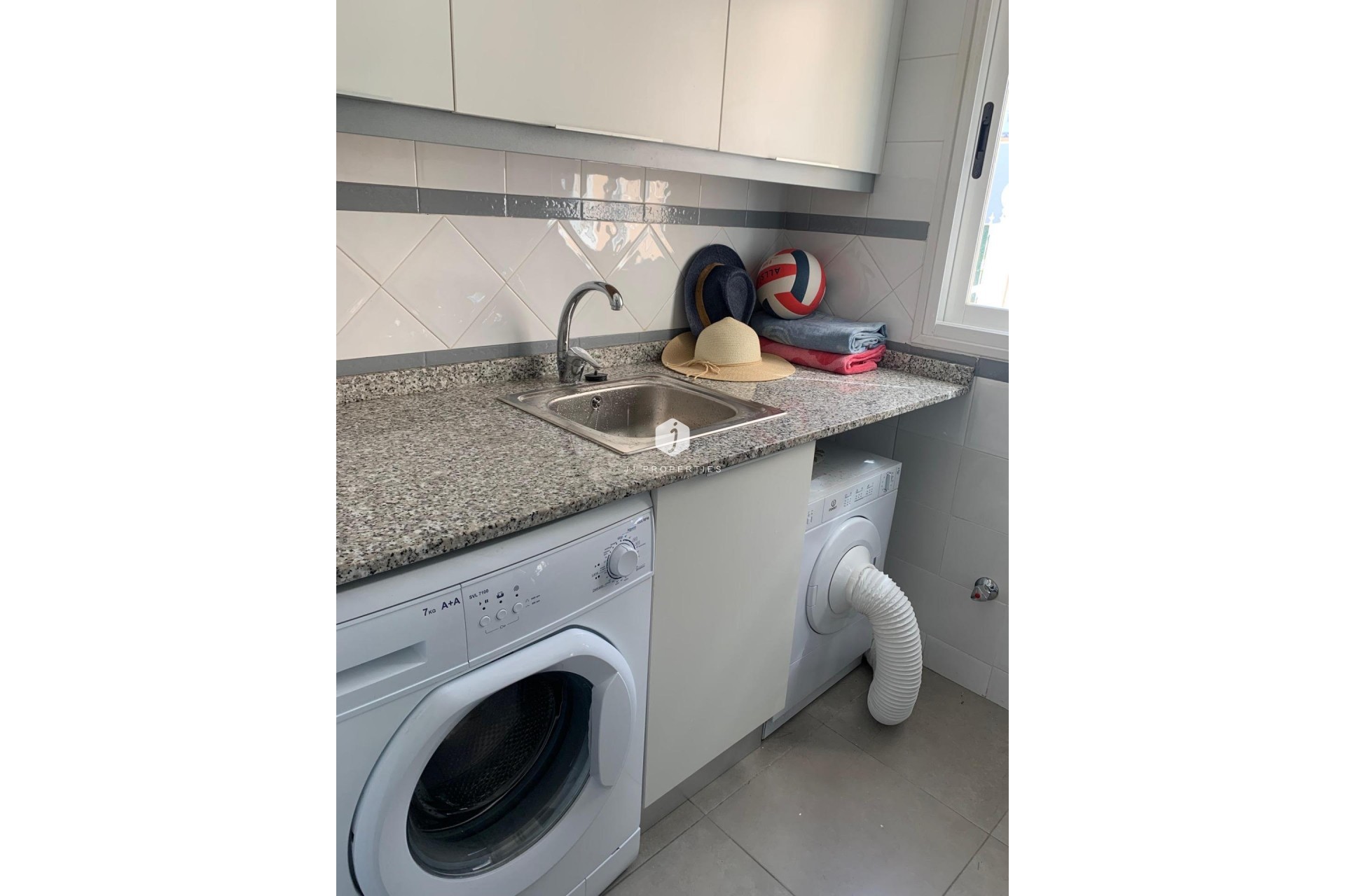 Resale - Apartment / flat -
Torrevieja - La Mata