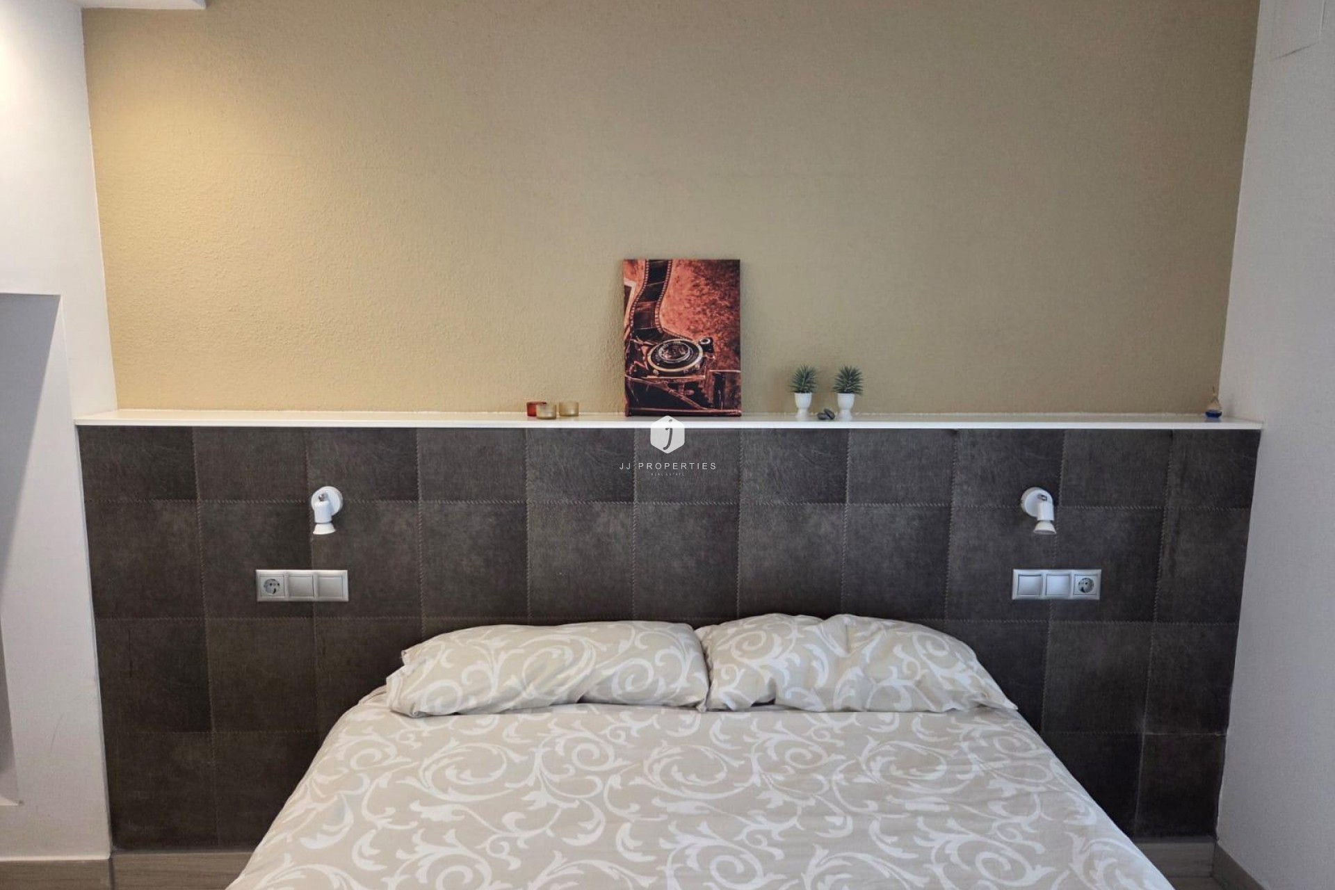 Resale - Apartment / flat -
Torrevieja - La Mata