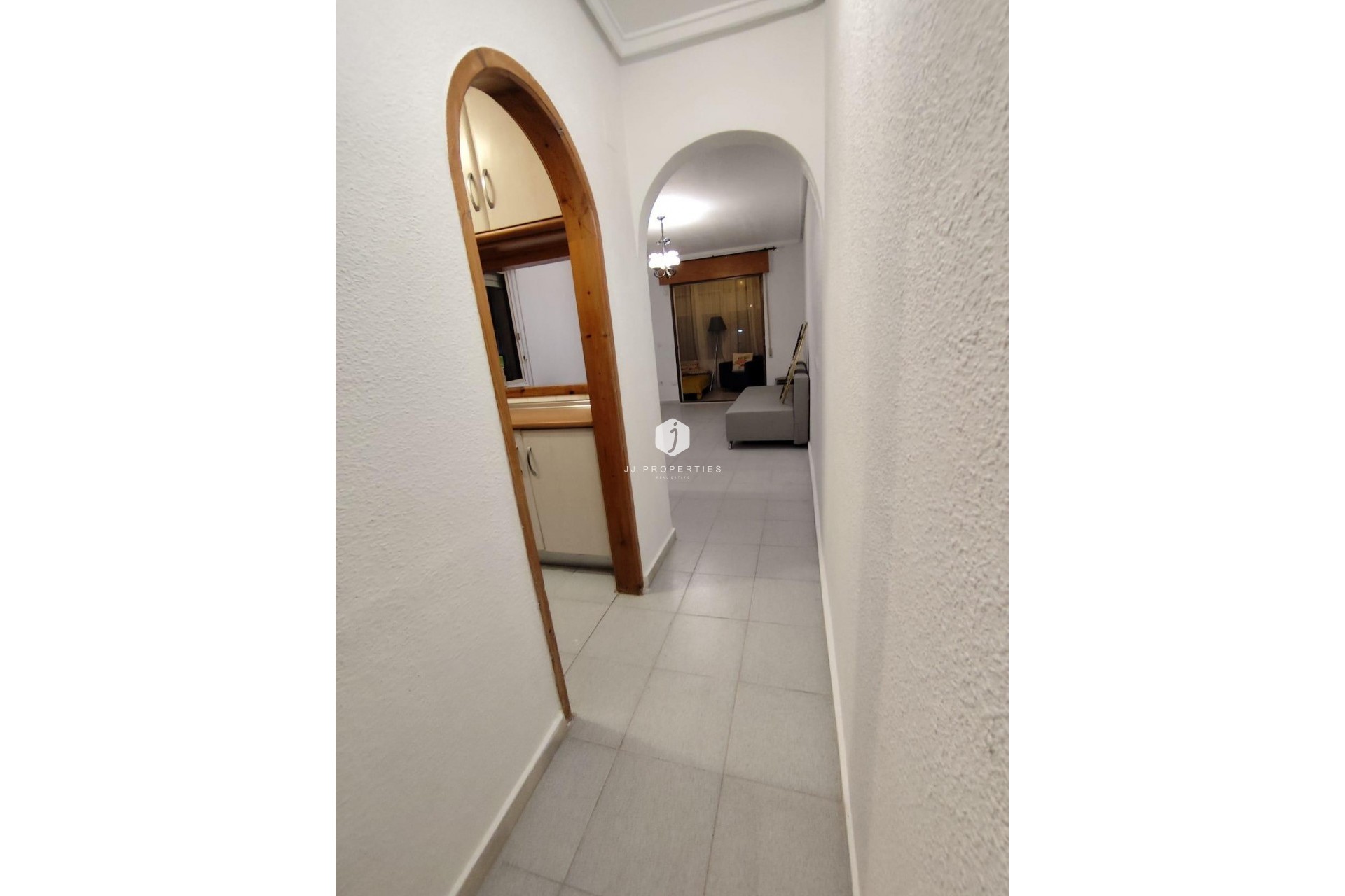Resale - Apartment / flat -
Torrevieja - La Siesta - El Salado - Torreta