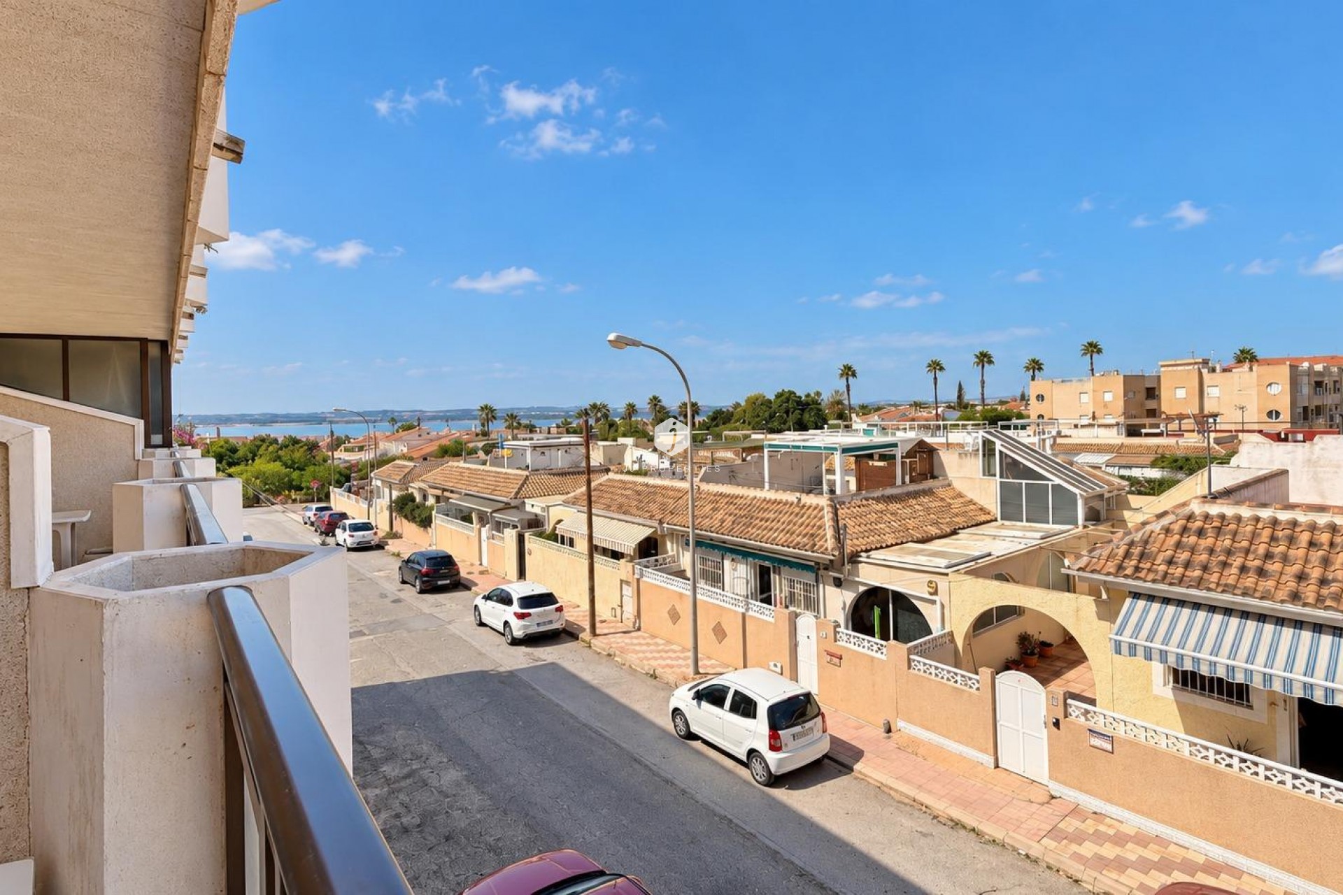 Resale - Apartment / flat -
Torrevieja - La Siesta - El Salado - Torreta