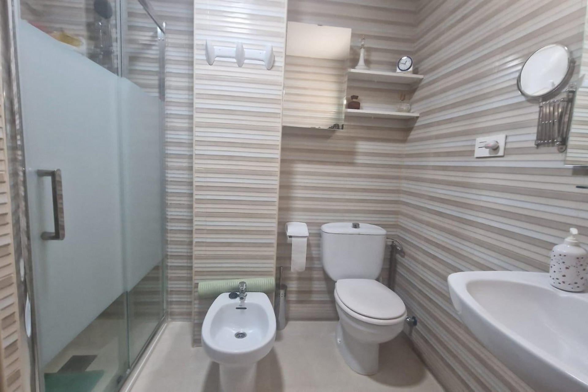 Resale - Apartment / flat -
Torrevieja - La veleta