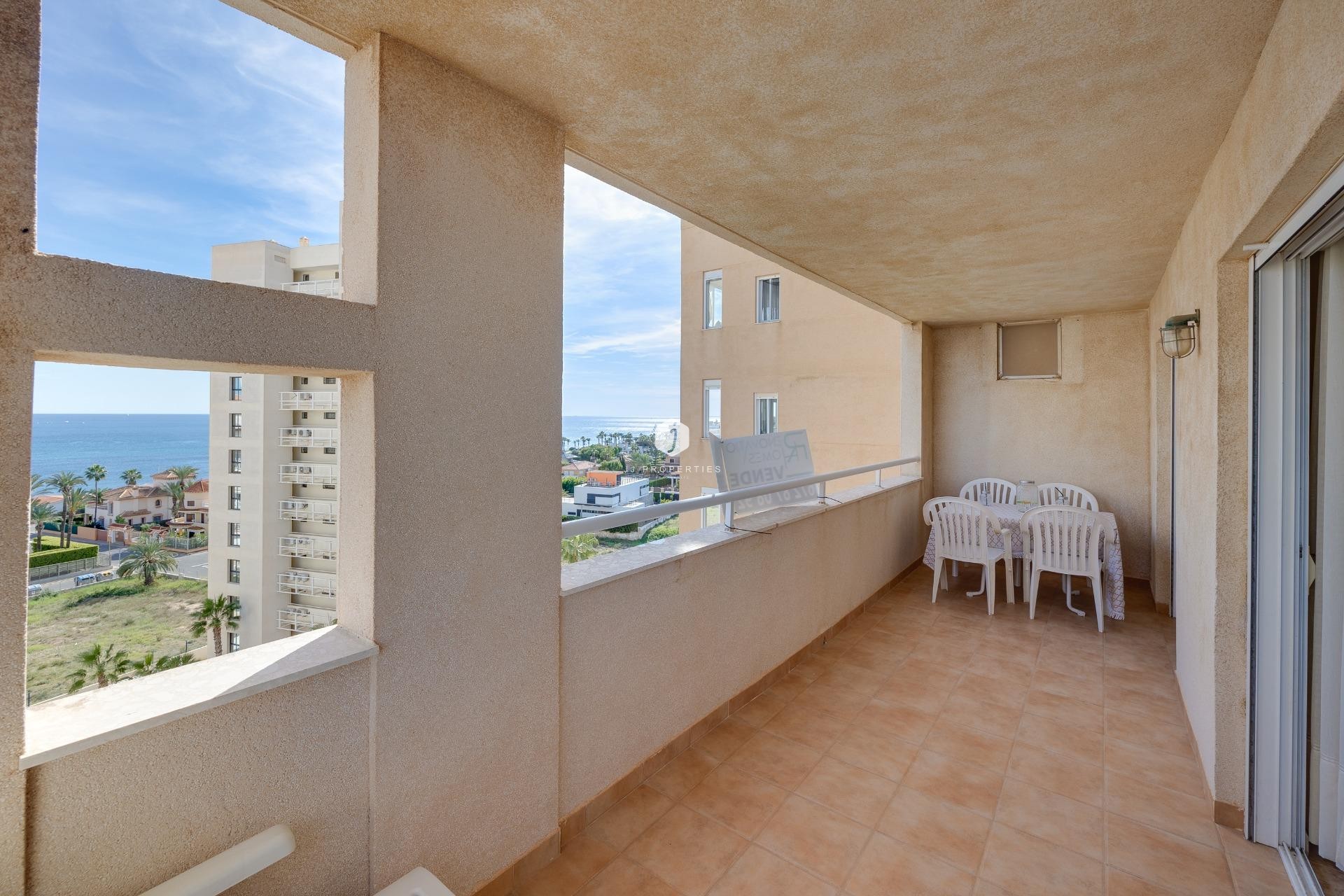 Resale - Apartment / flat -
Torrevieja - La veleta