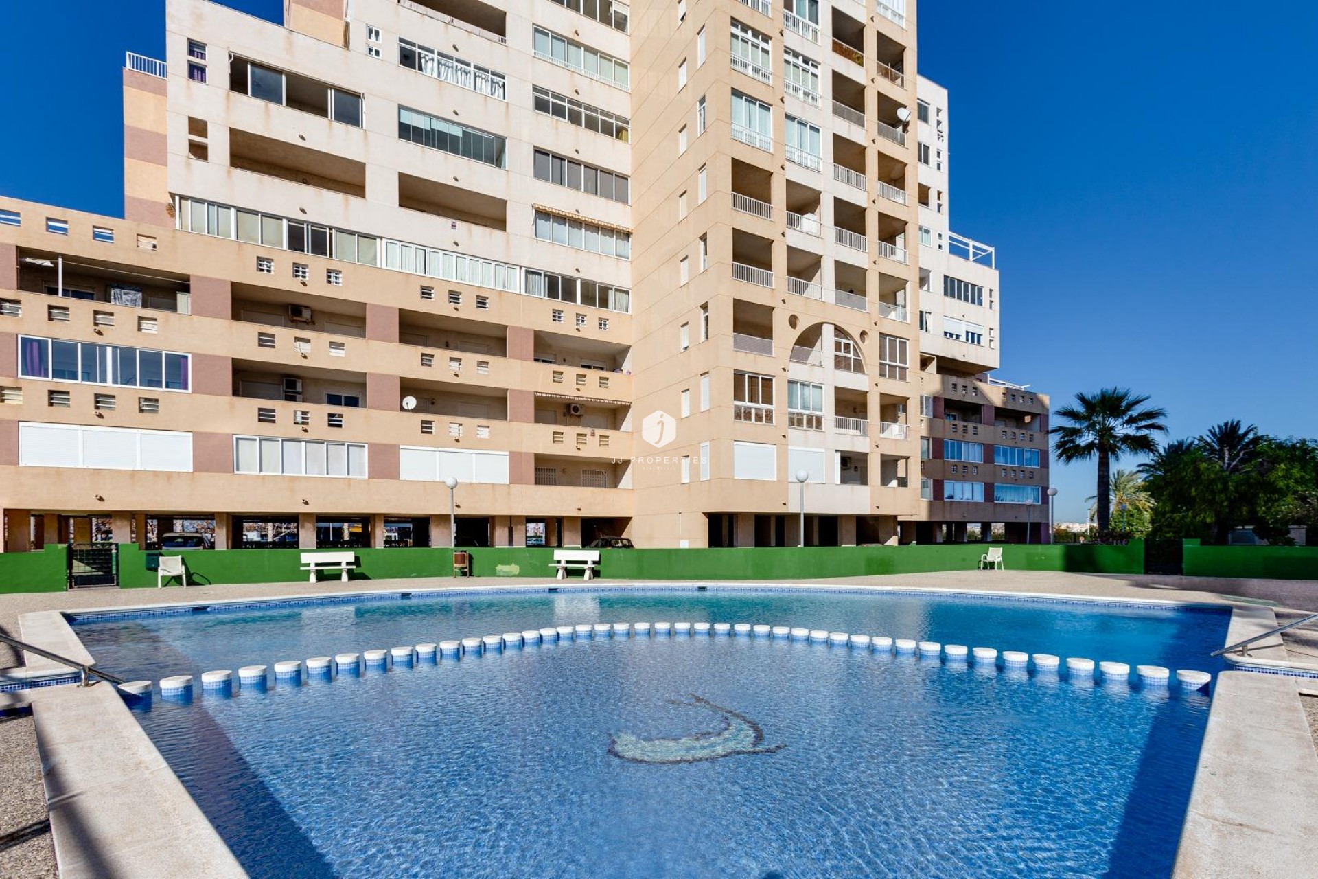 Resale - Apartment / flat -
Torrevieja - La veleta
