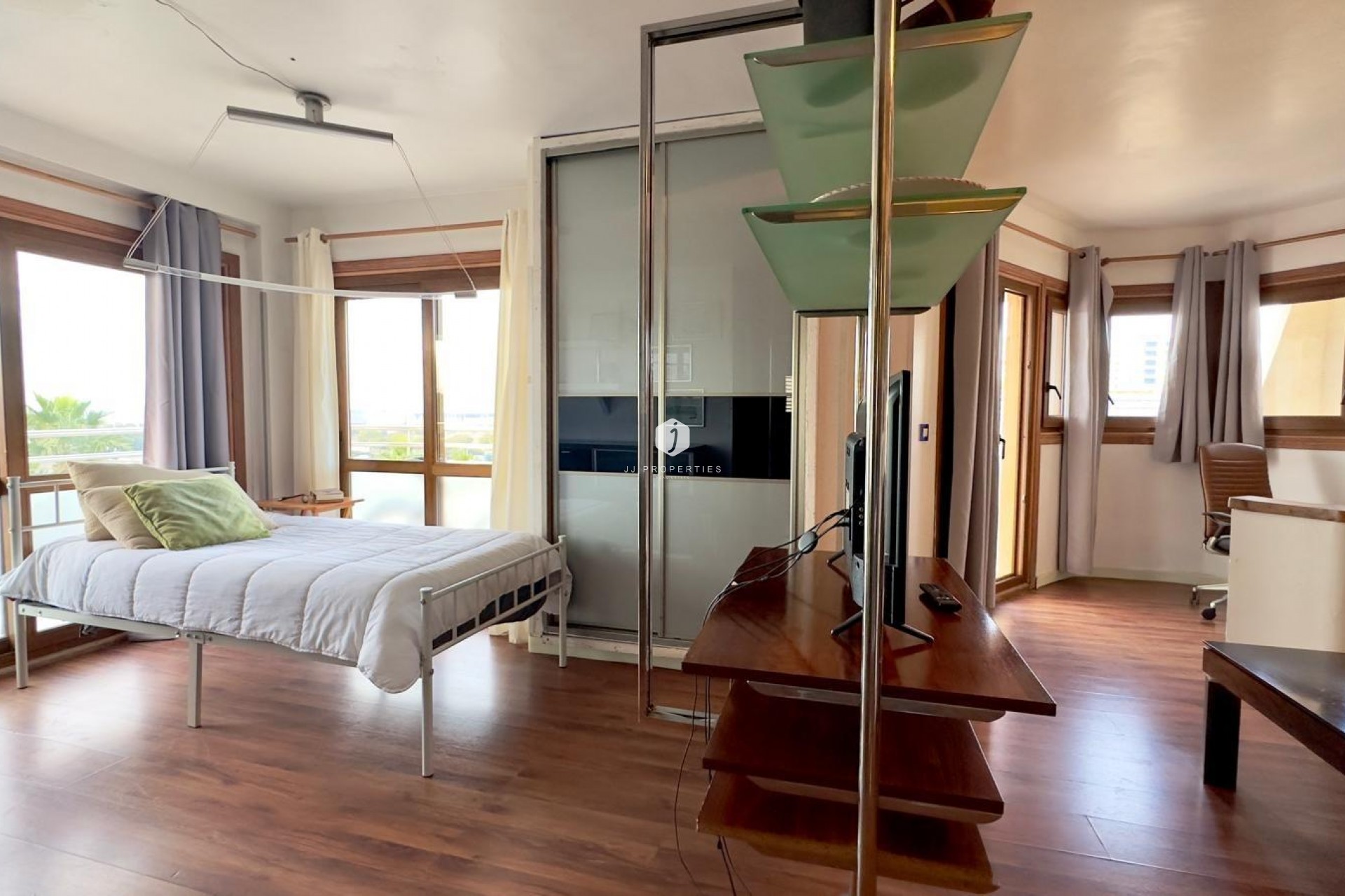 Resale - Apartment / flat -
Torrevieja - La veleta