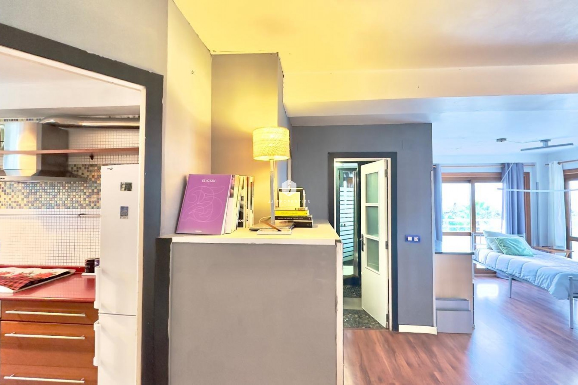 Resale - Apartment / flat -
Torrevieja - La veleta