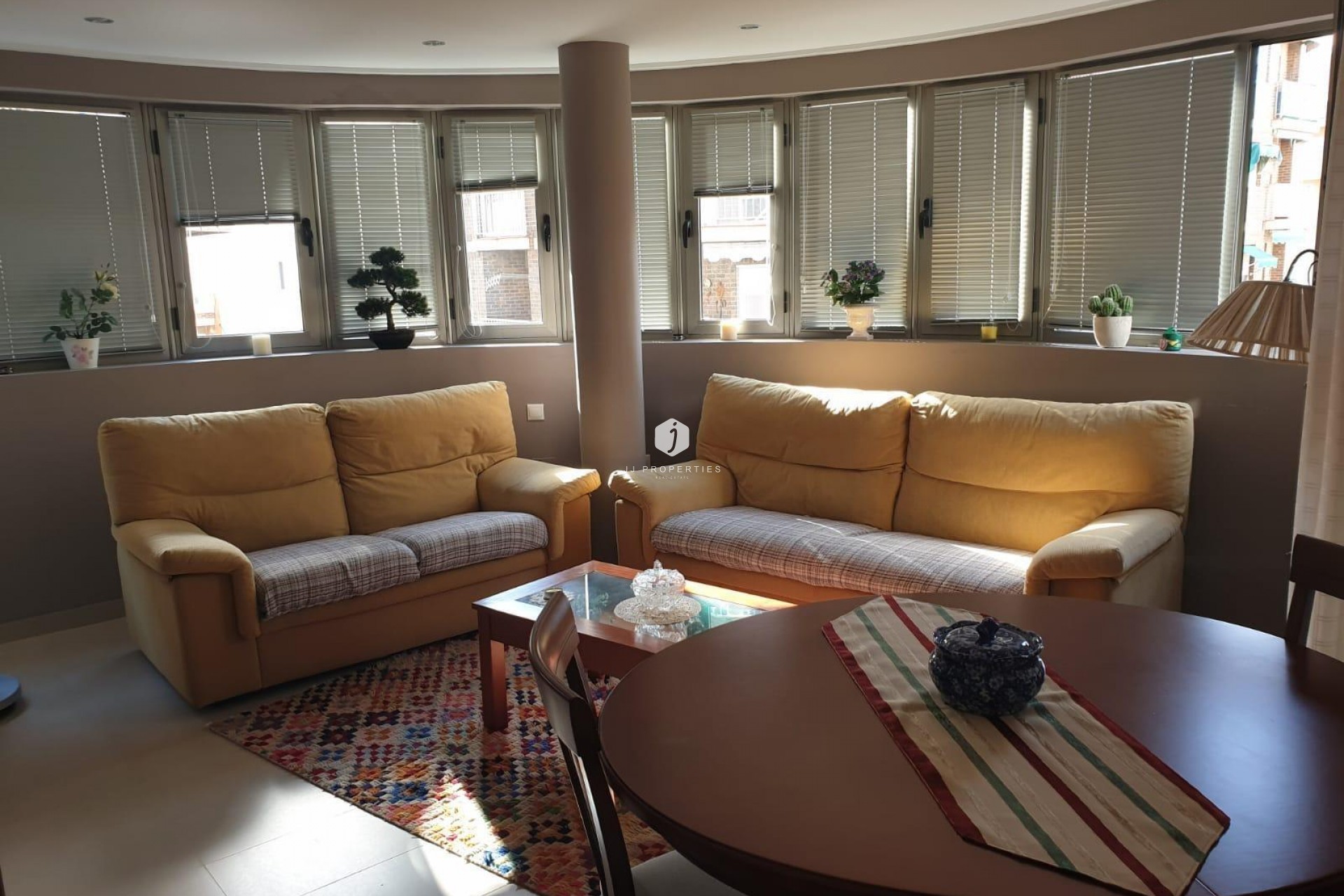 Resale - Apartment / flat -
Torrevieja - Las Piscinas Naturales