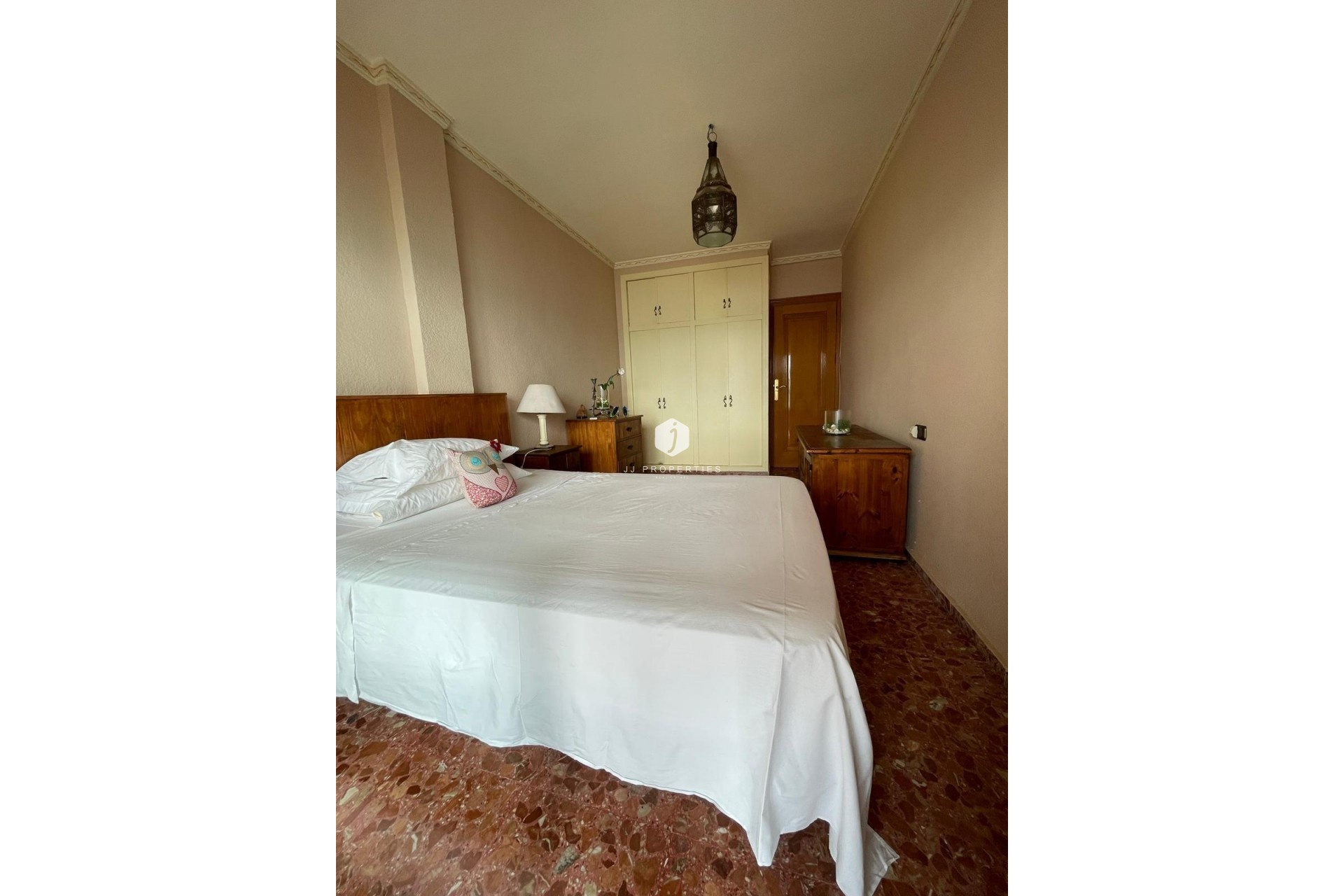 Resale - Apartment / flat -
Torrevieja - Las Piscinas Naturales