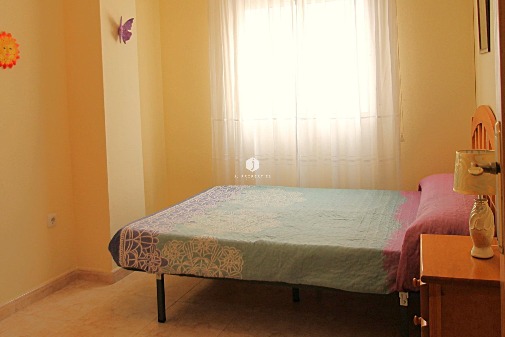 Resale - Apartment / flat -
Torrevieja - Las Piscinas Naturales