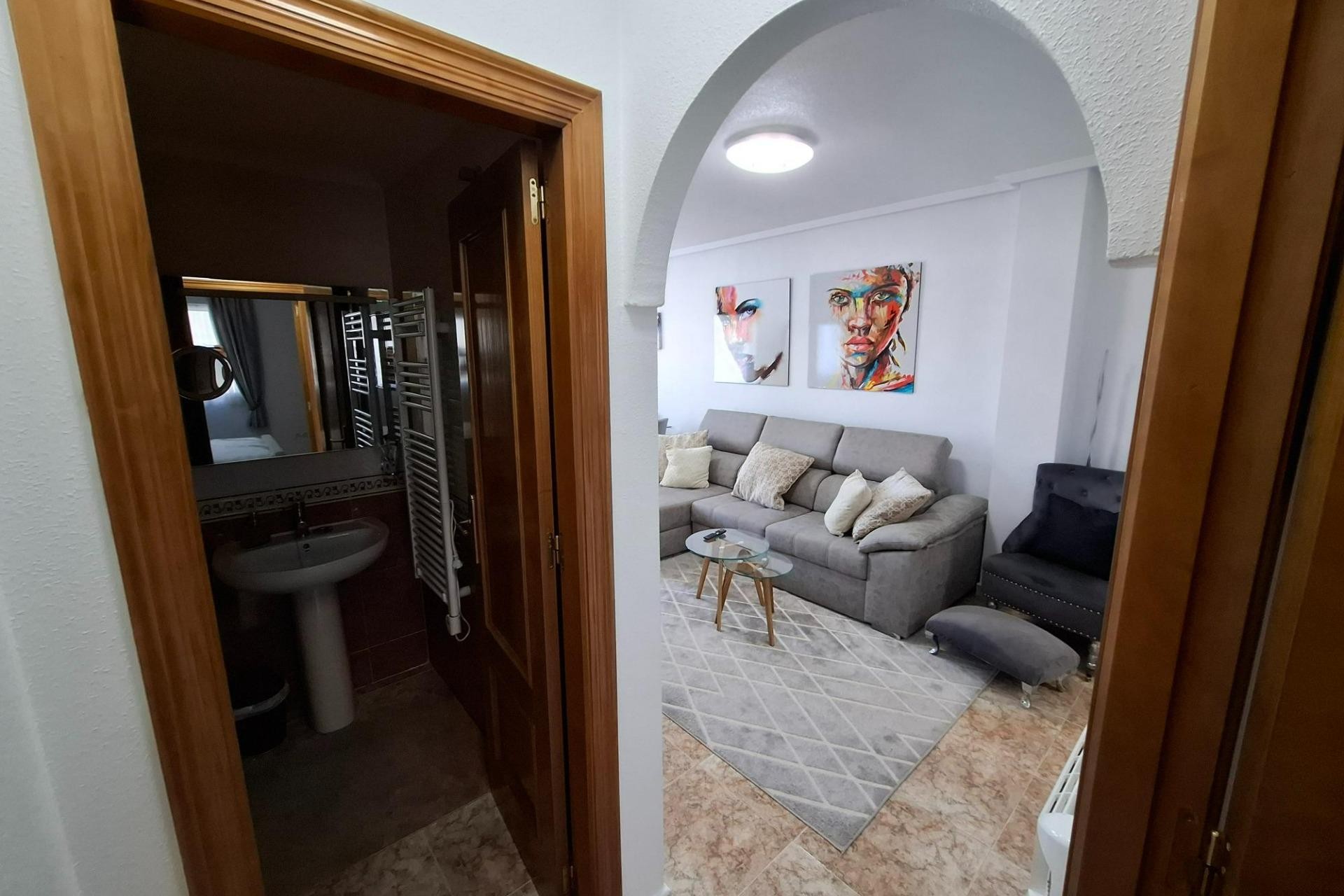 Resale - Apartment / flat -
Torrevieja - Los altos